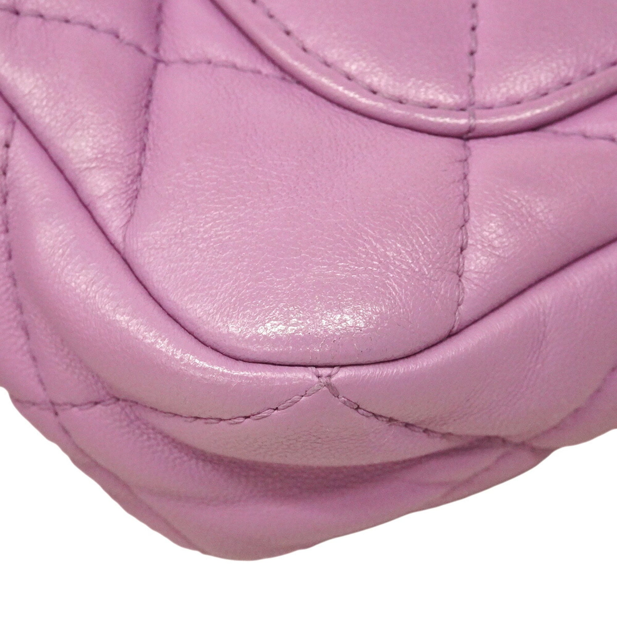 Chanel Purple Leather Shoulder Bag (Pre-Owned)