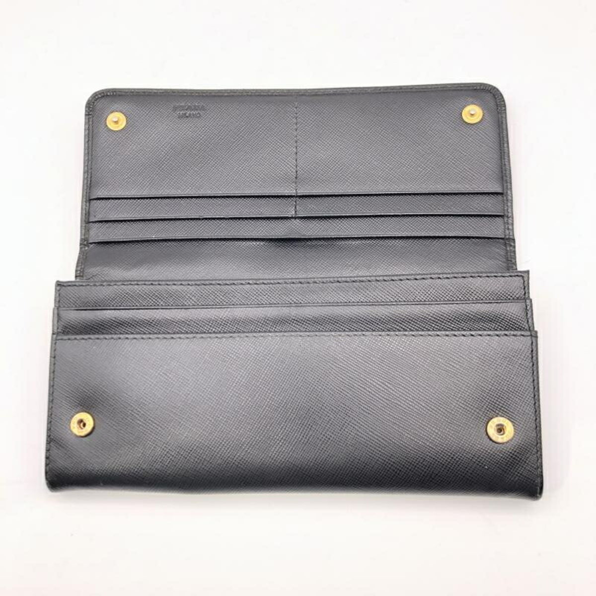 Prada Black (Pre-Owned)