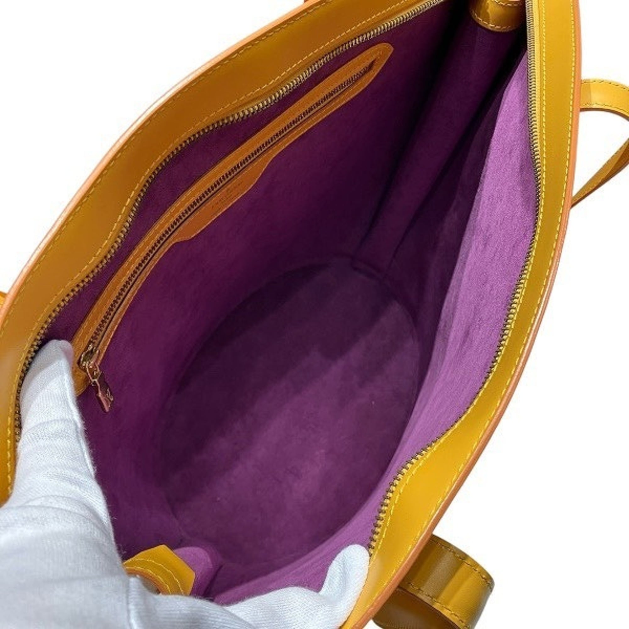Louis Vuitton Yellow Leather Handbag Shoulder Bag (Pre-Owned)