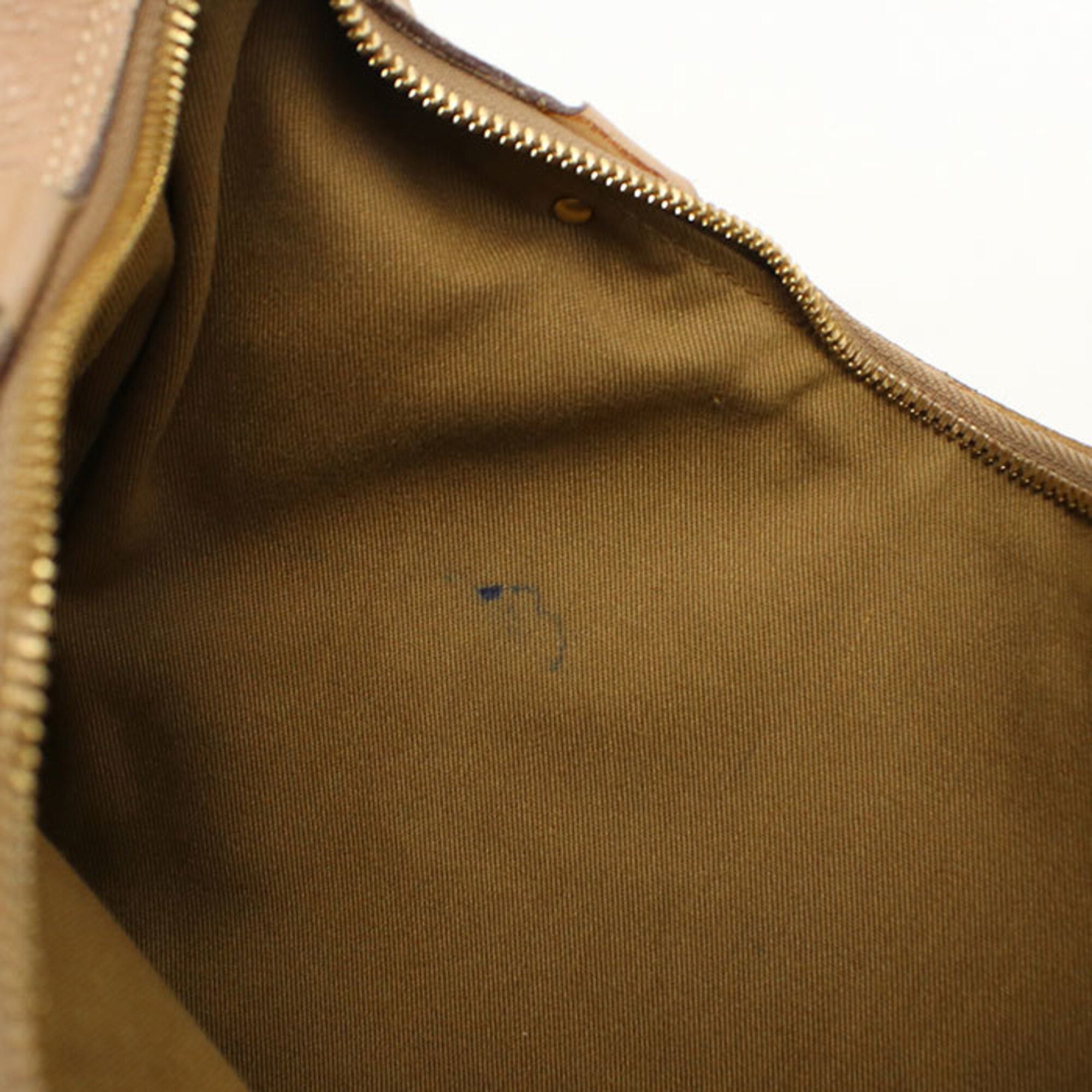 Salvatore Ferragamo Beige Leather Shoulder Bag (Pre-Owned)