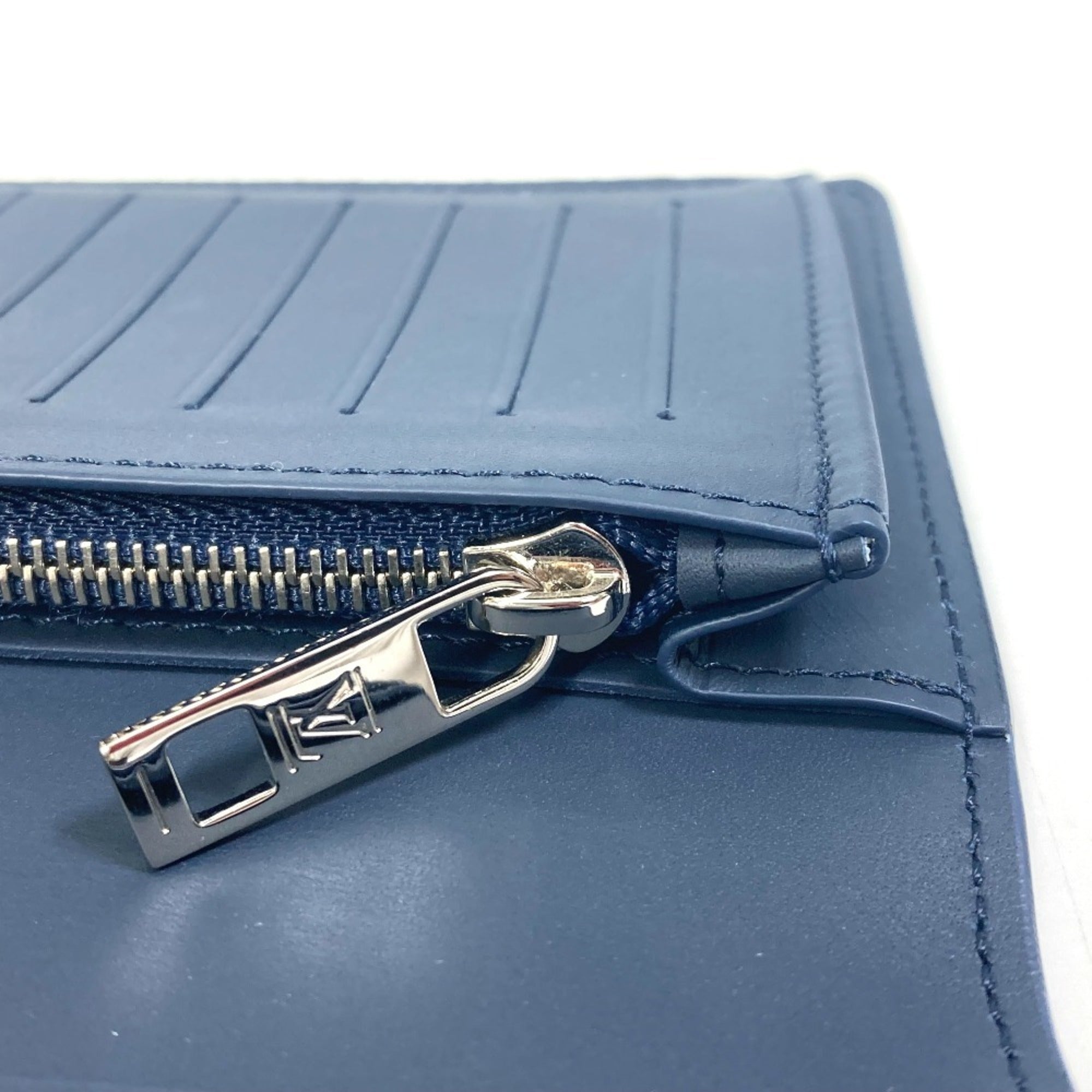 Louis Vuitton Navy Leather Long Wallet (Bi-Fold) (Pre-Owned)