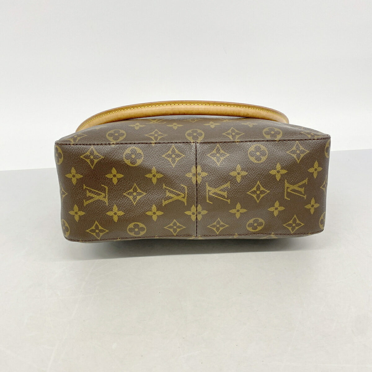Louis Vuitton Brown Shoulder Bag (Pre-Owned)