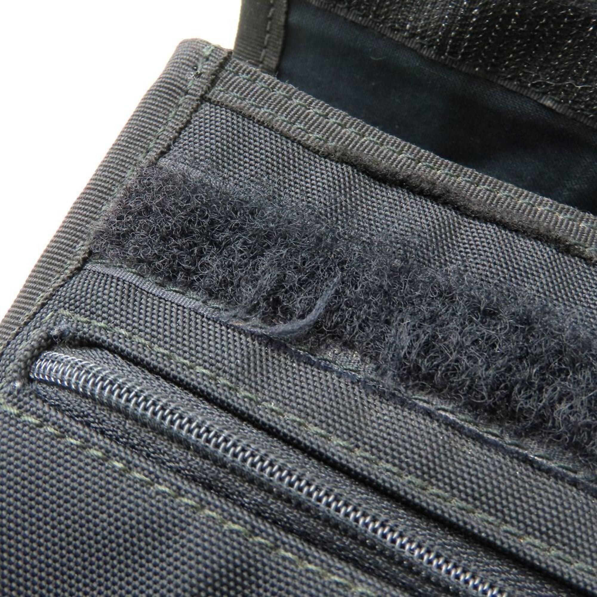 Balenciaga Black Nylon Canvas Shoulder Bag (Pre-Owned)