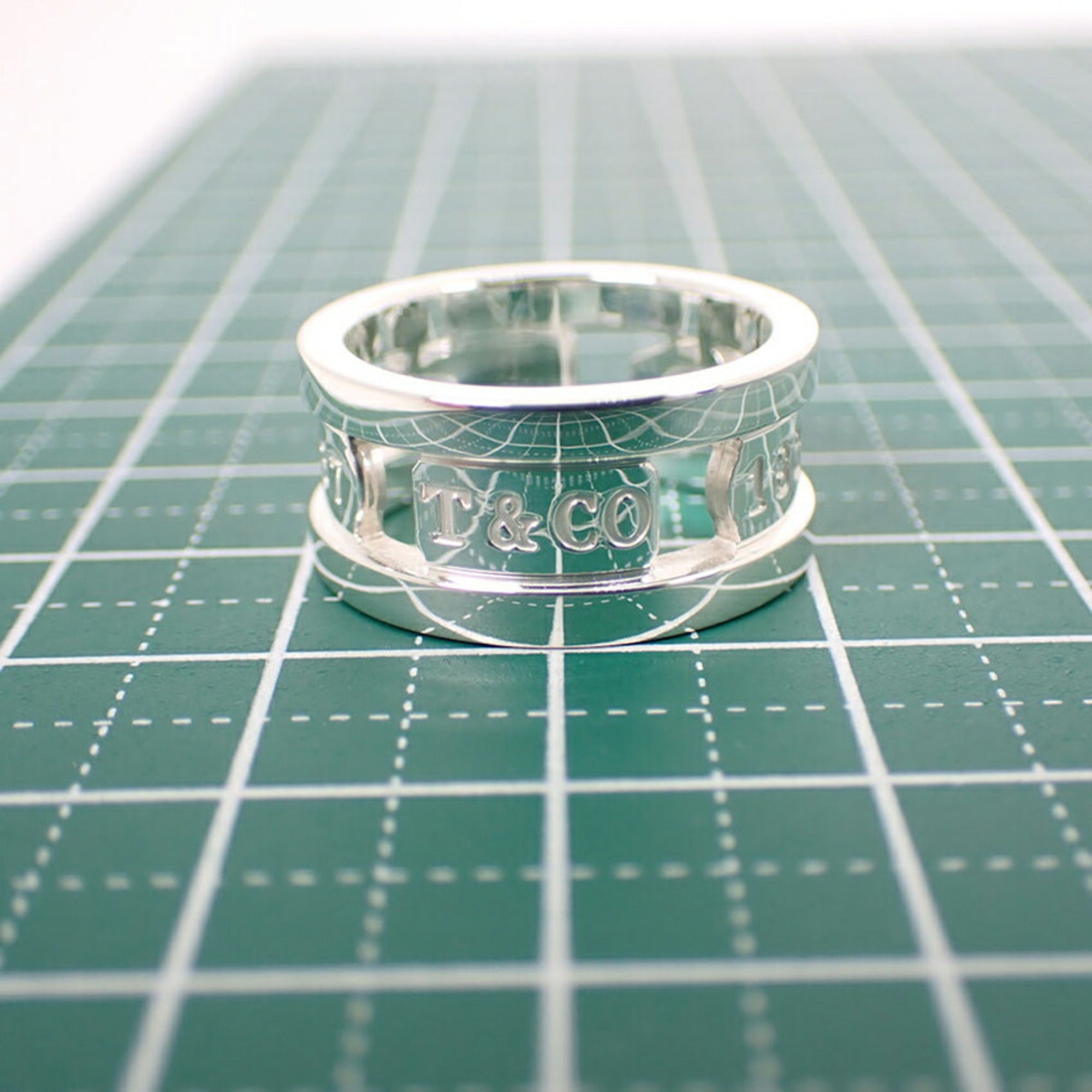 Tiffany Sterling Silver 925 Band Ring (Pre-Owned)
