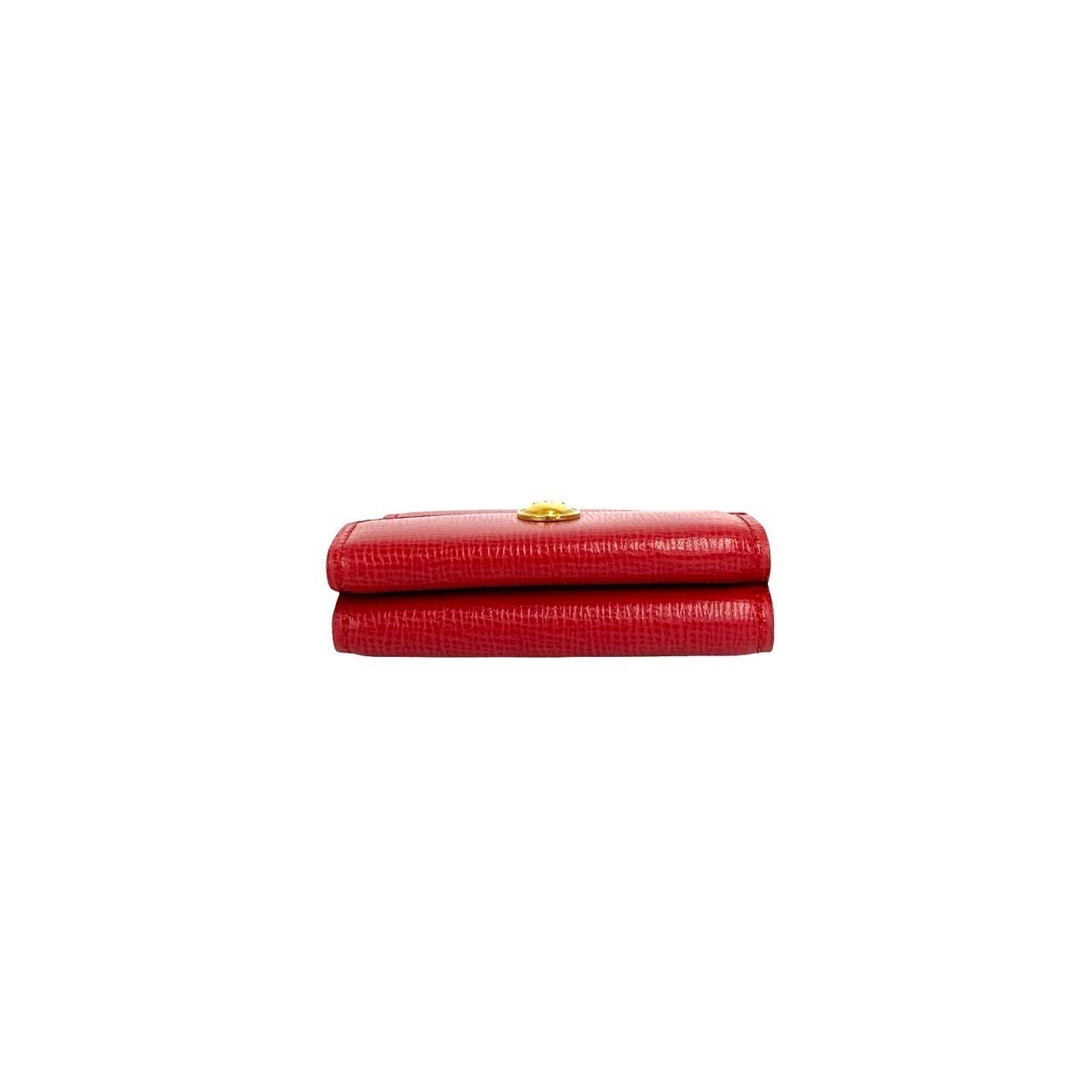 Christian Dior Red Color Leather Wallet (Tri-Fold) (Pre-Owned)