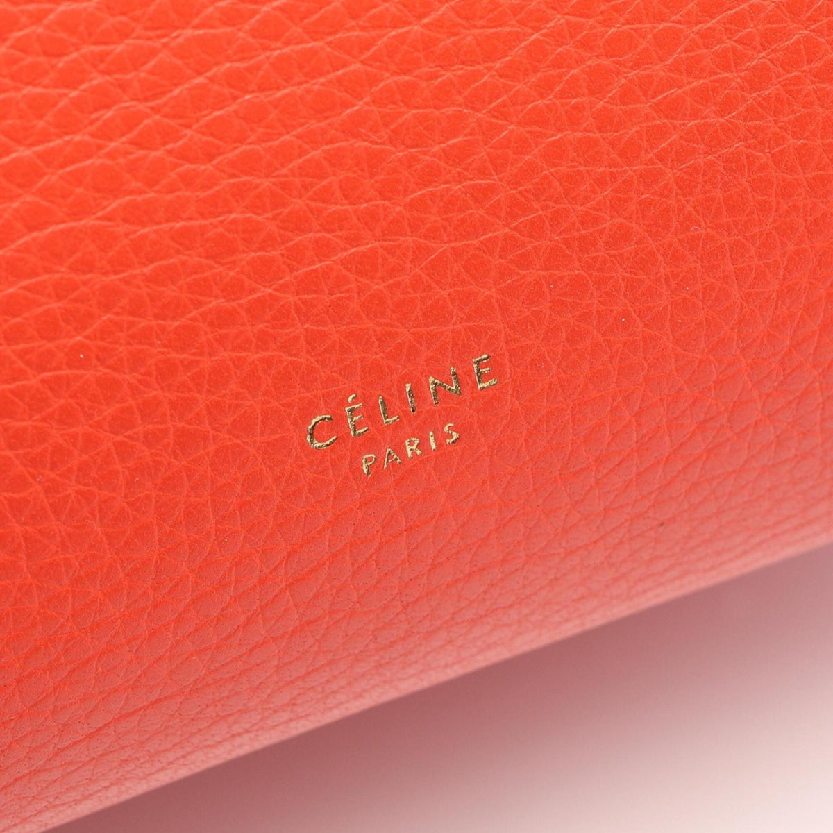 Celine Red Color Leather Handbag (Pre-Owned)