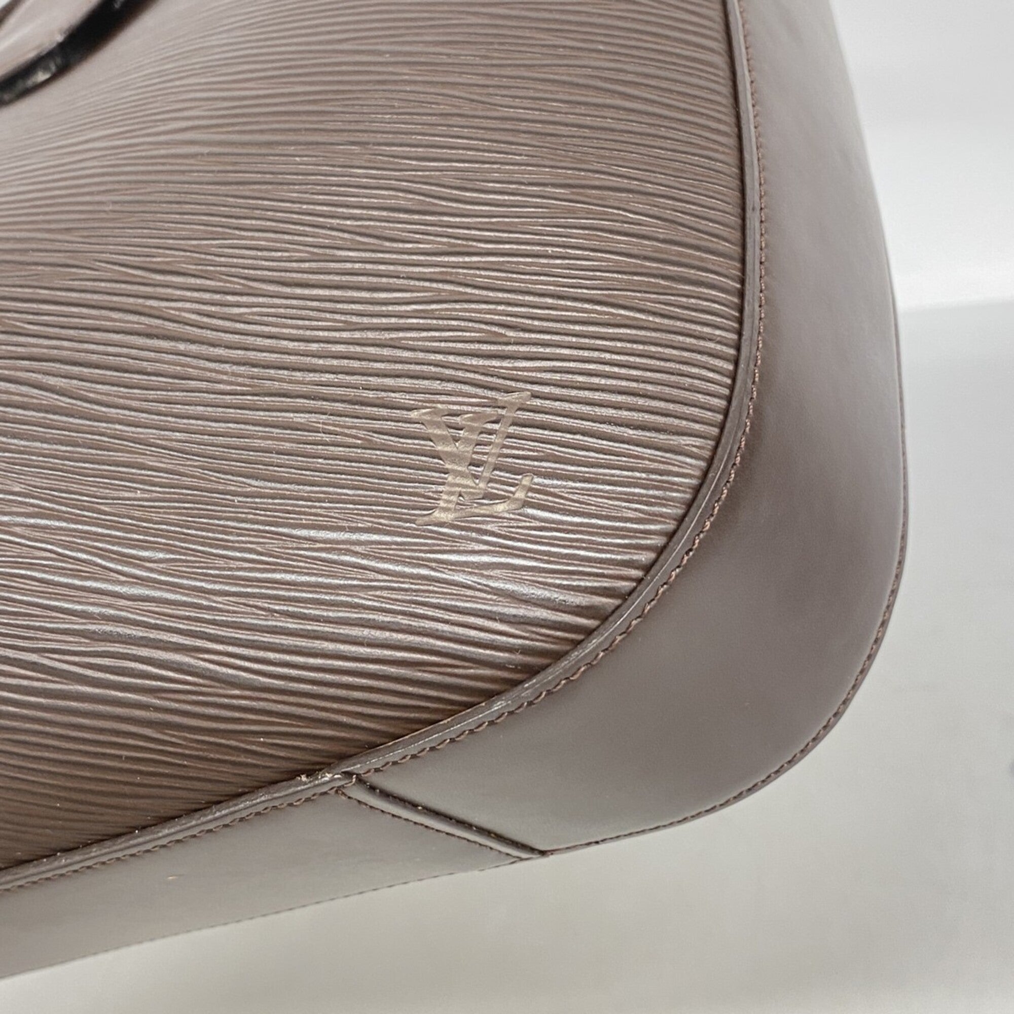 Louis Vuitton Mocha Shoulder Bag (Pre-Owned)