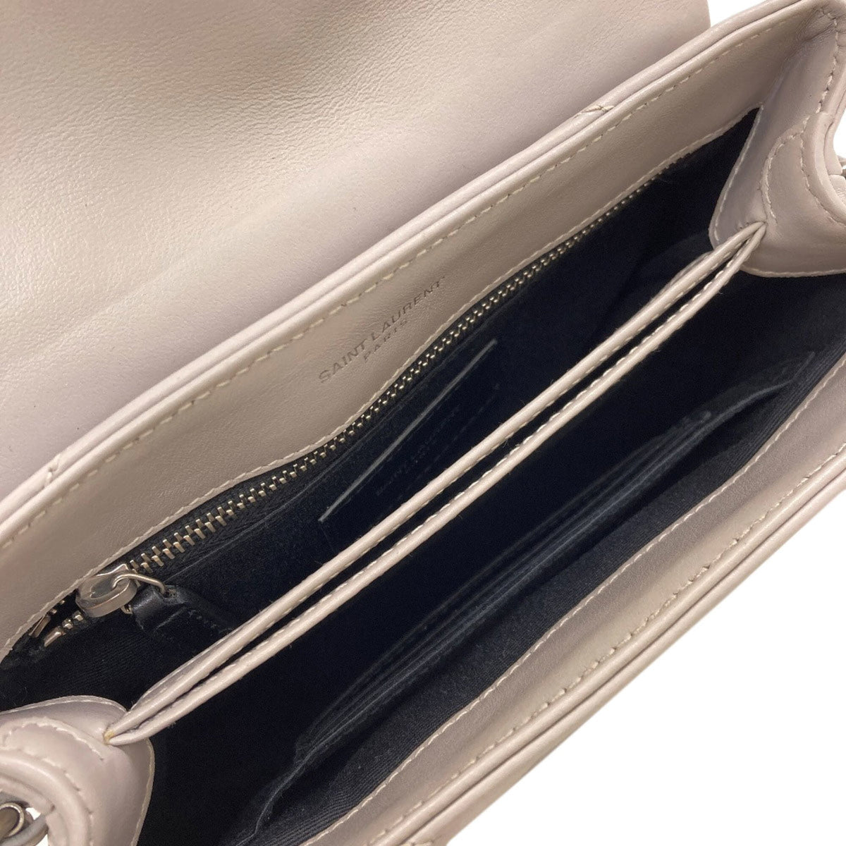 Yves Saint Laurent Light Gray Leather Shoulder Bag (Pre-Owned)