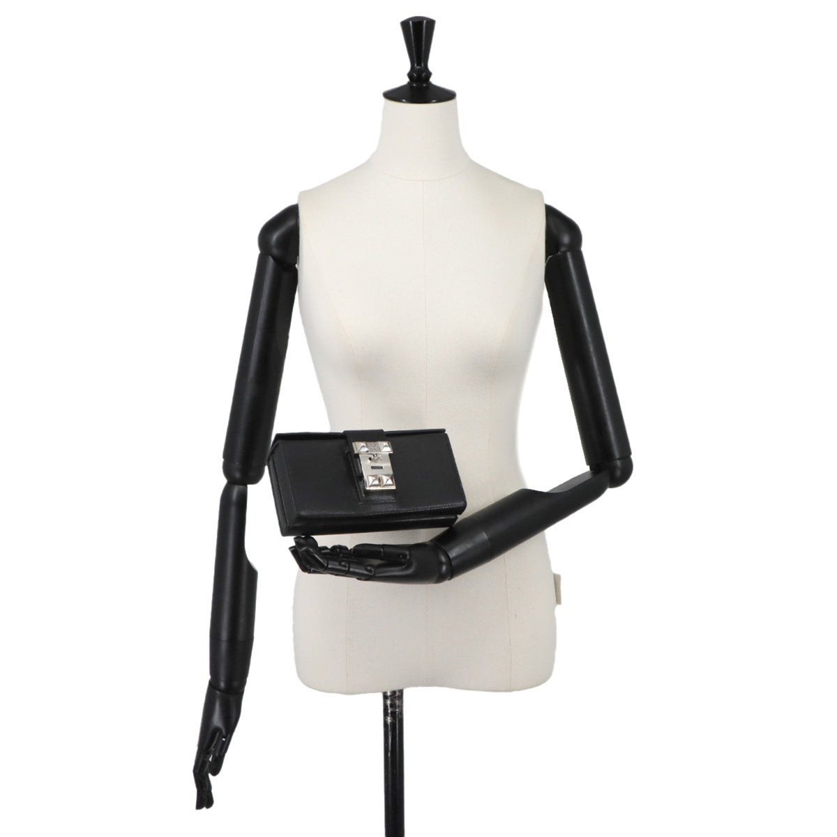 Hermes Black Clutch Bag (Pre-Owned)