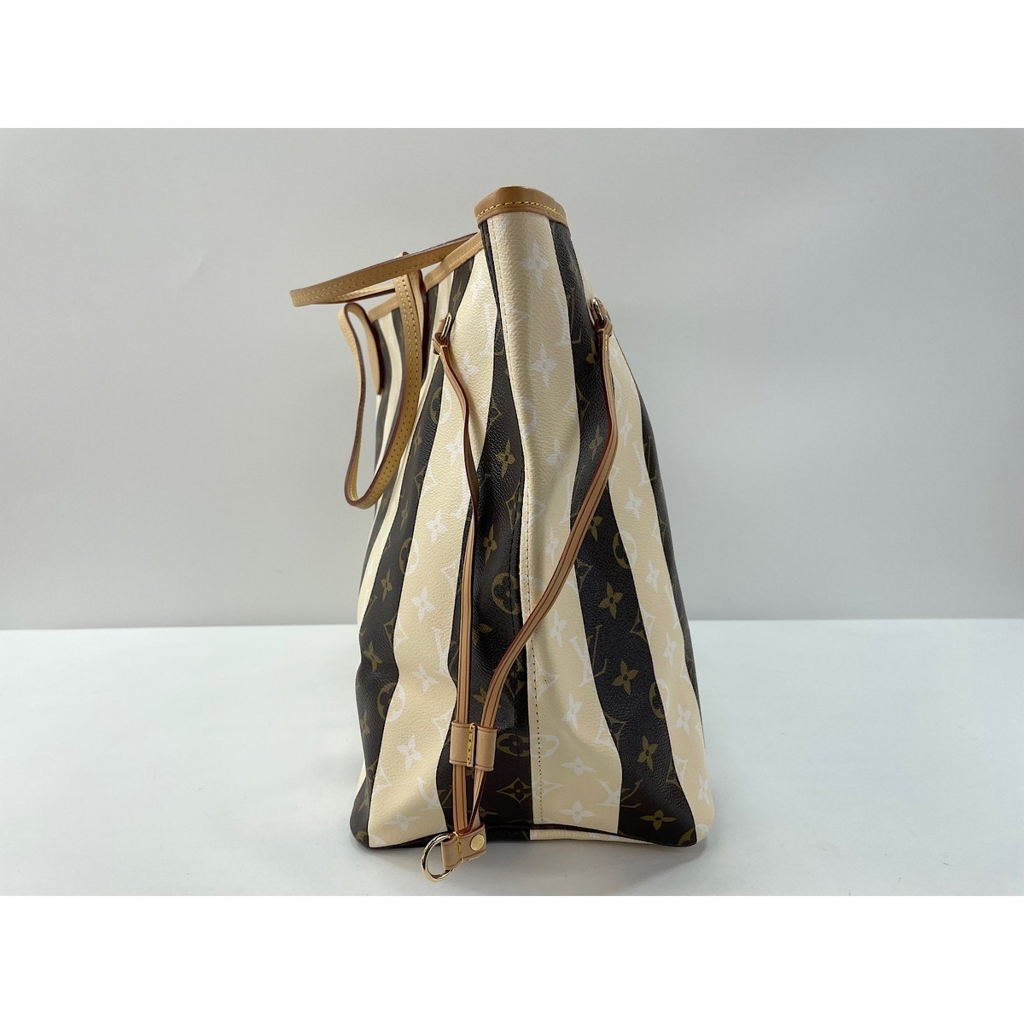 Louis Vuitton Brown Tote Bag (Pre-Owned)
