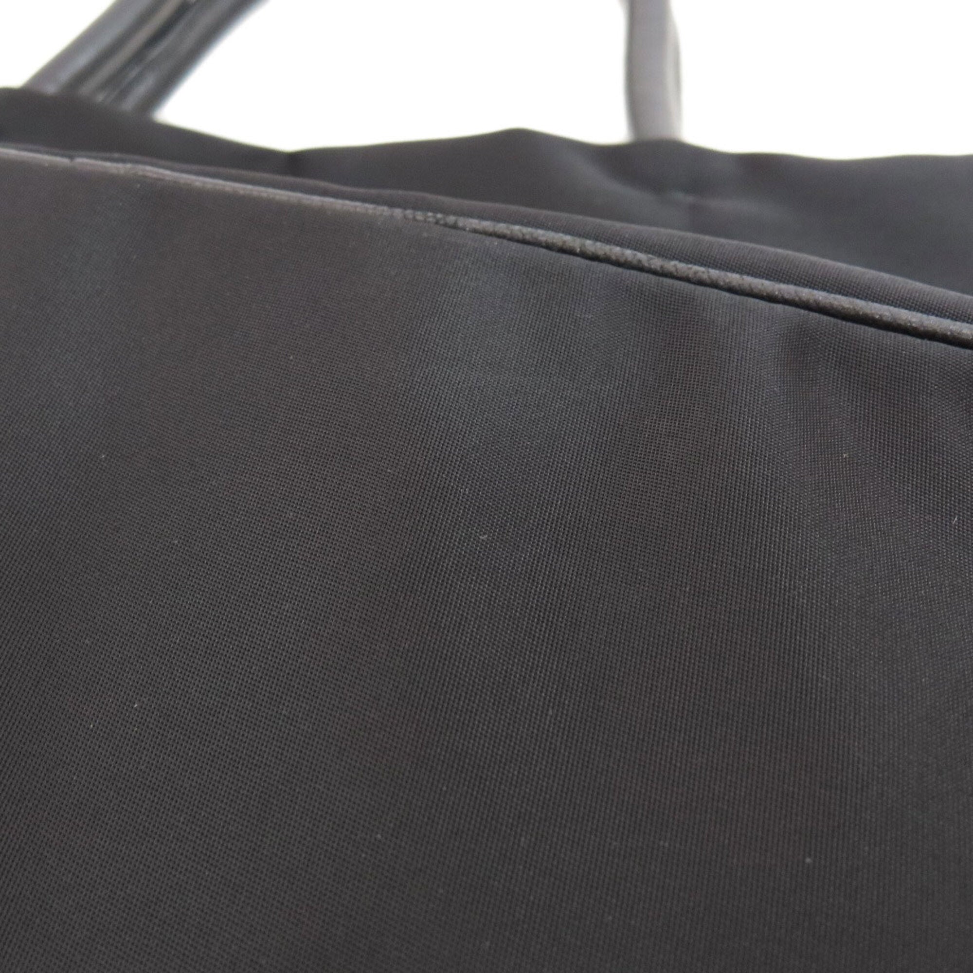 Prada Black Nylon Handbag (Pre-Owned)