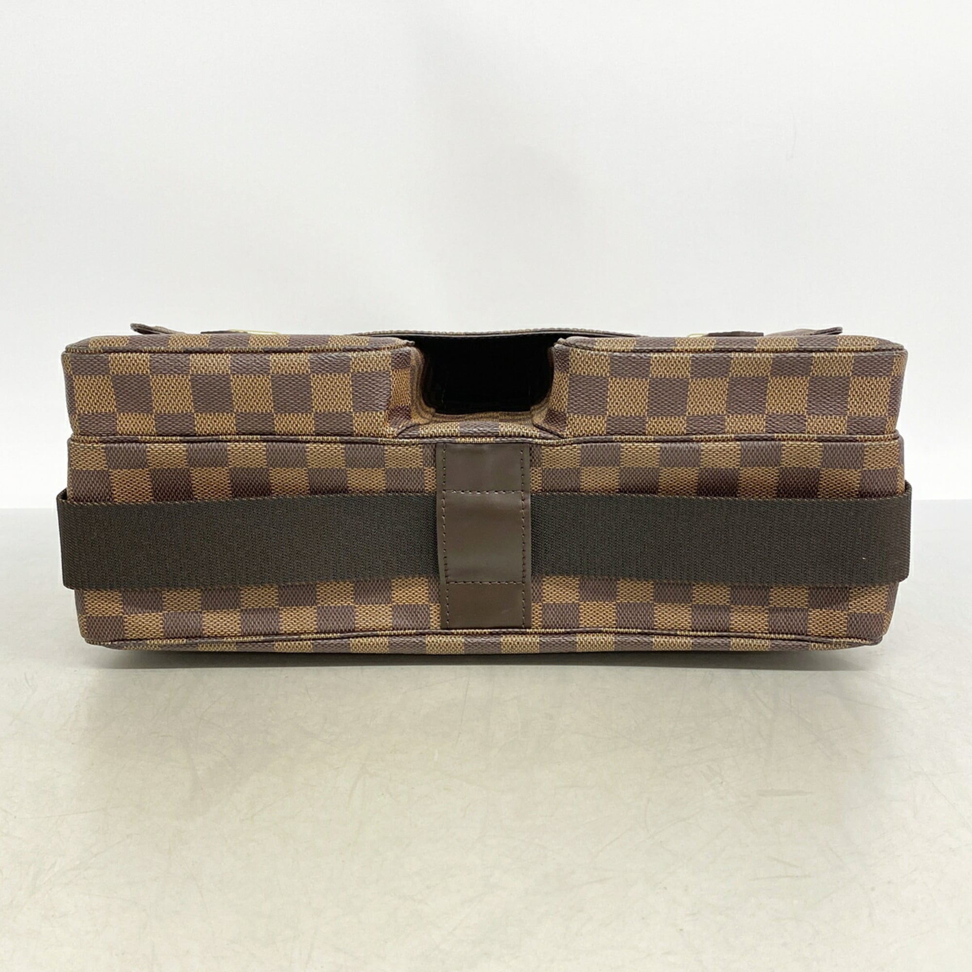 Louis Vuitton Ebene Handbag (Pre-Owned)