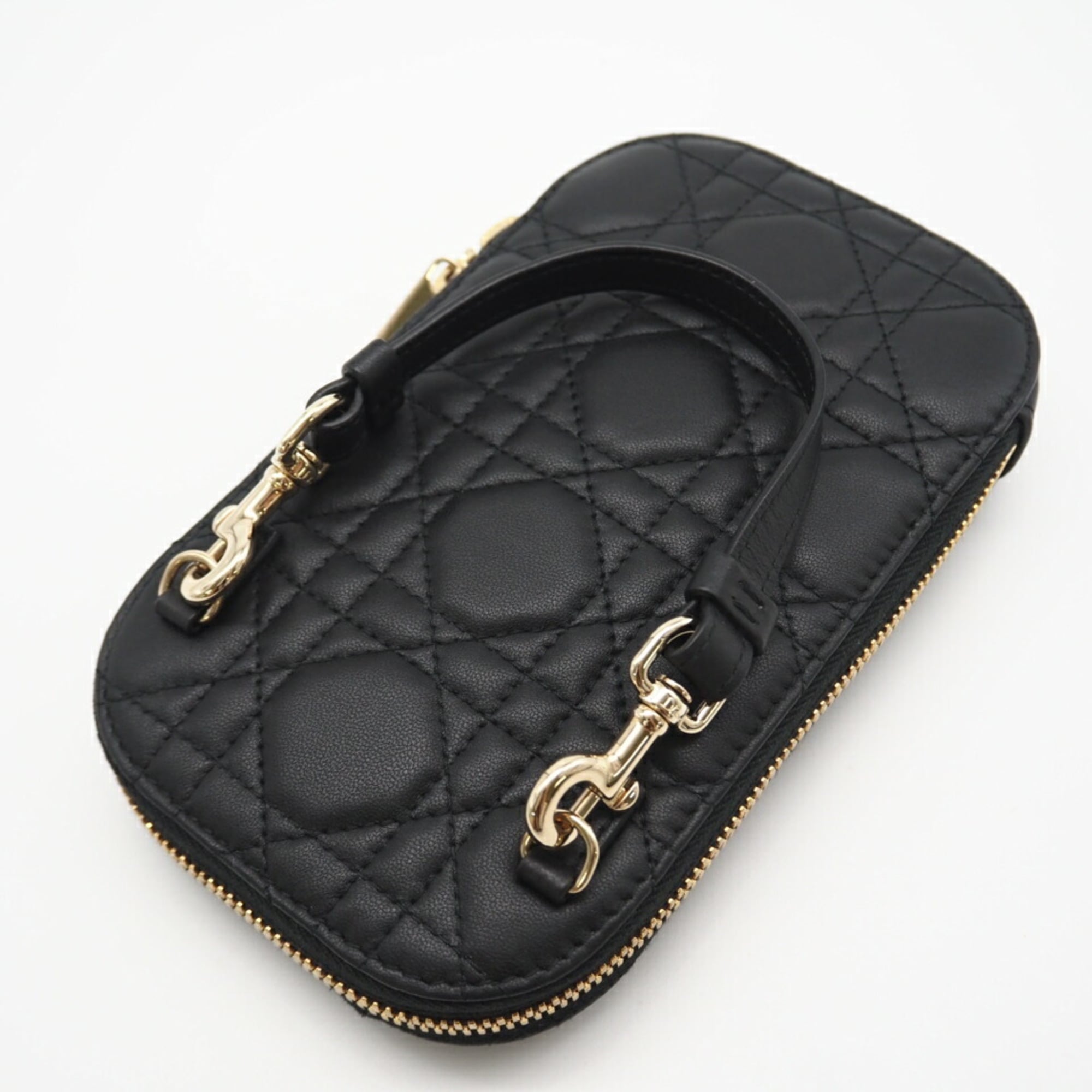 Christian Dior Black Leather Shoulder Bag (Pre-Owned)