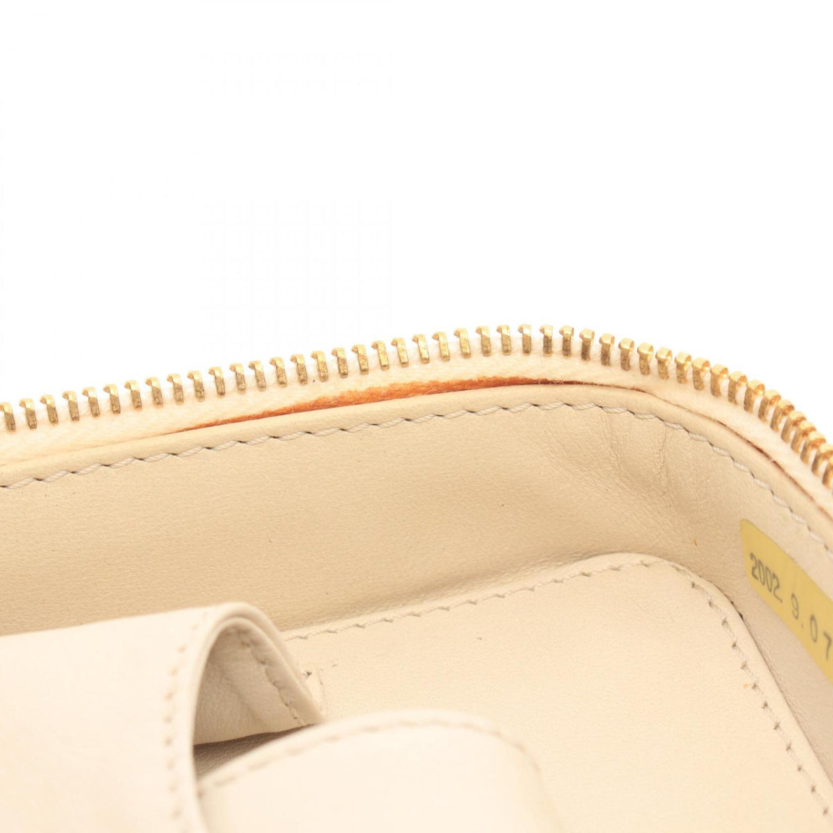 Chanel Ivory Canvas Handbag (Pre-Owned)