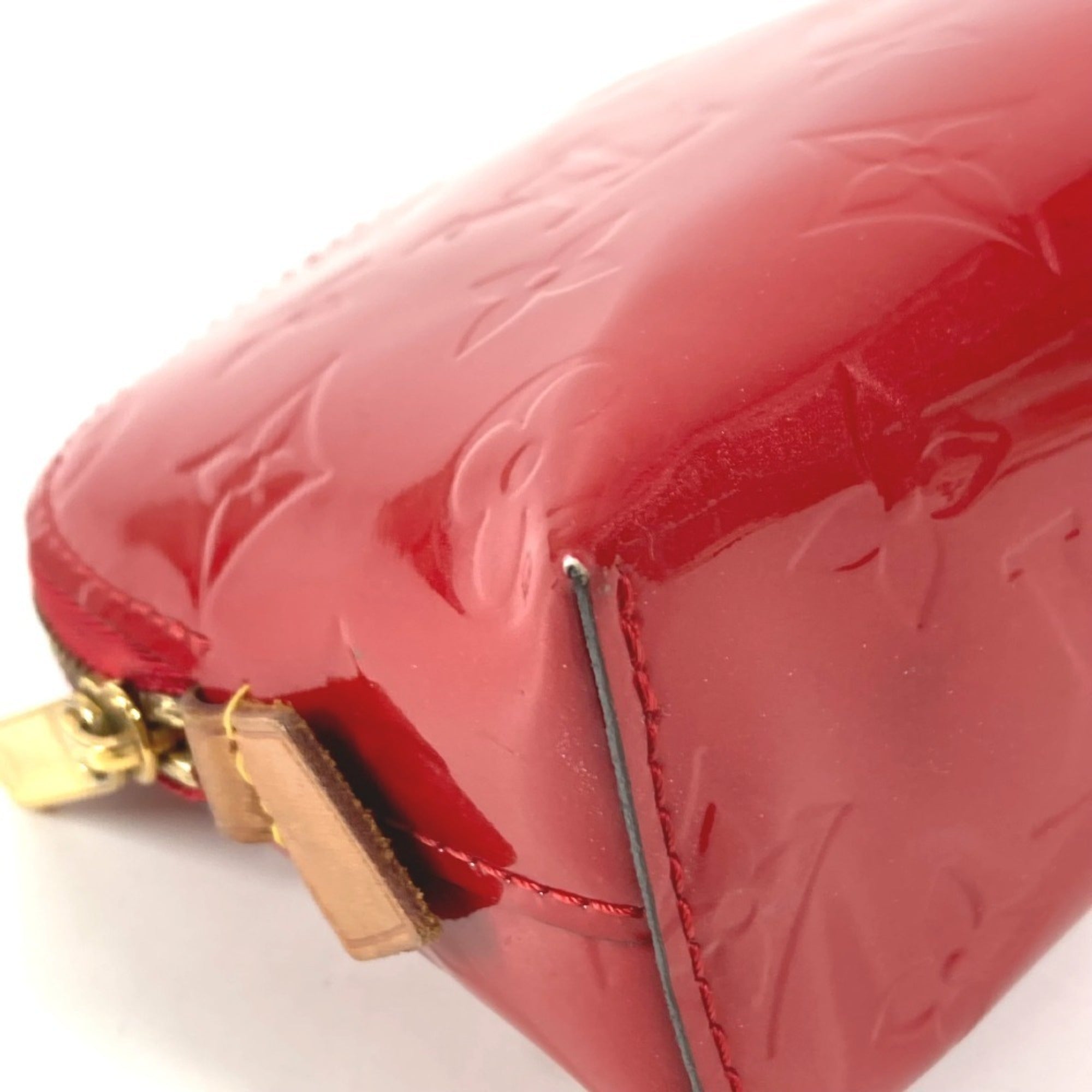 Louis Vuitton Monogram Vernis Cerise Red Color Monogram Vernis Pouch (Pre-Owned)