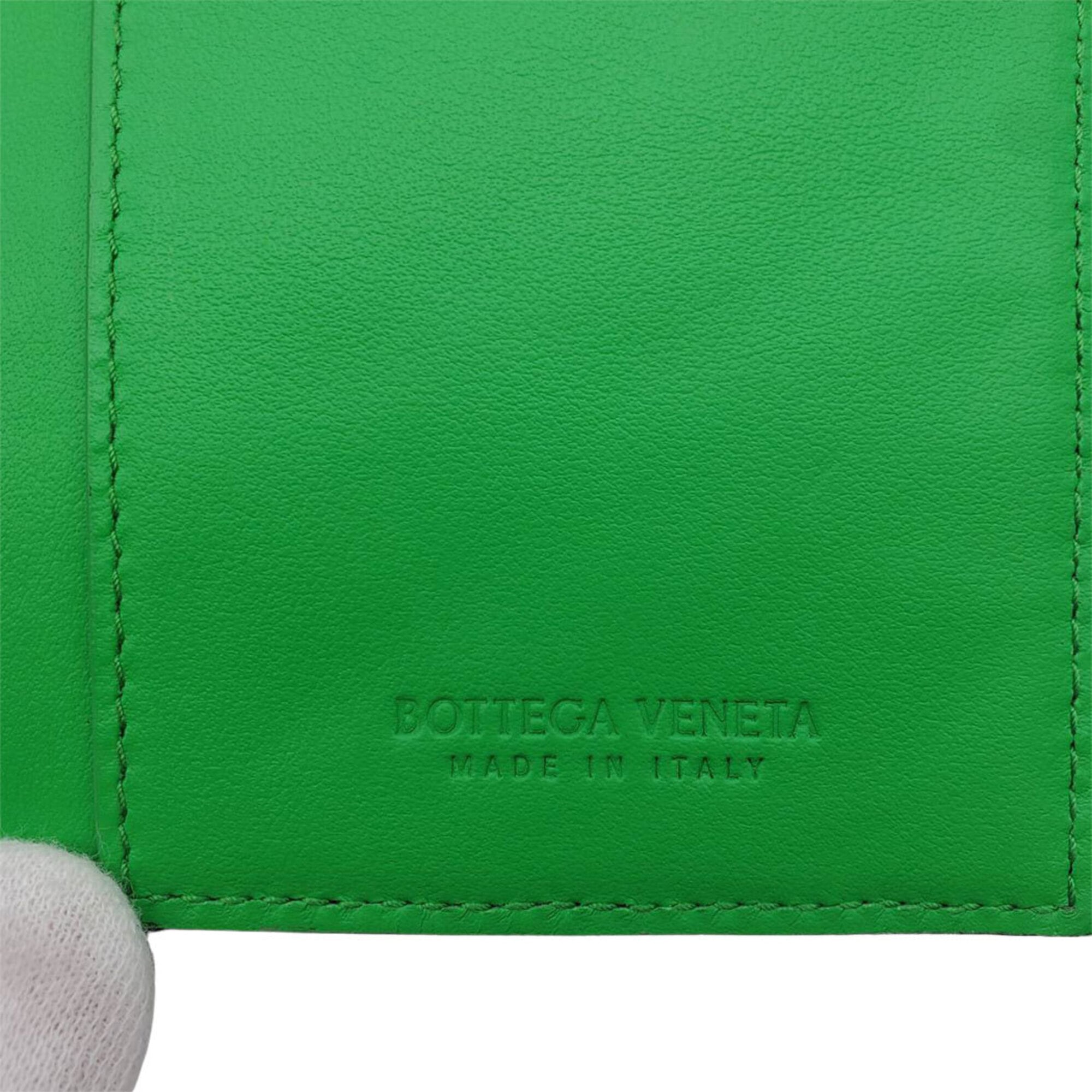 Bottega Veneta Black Green Leather (Pre-Owned)