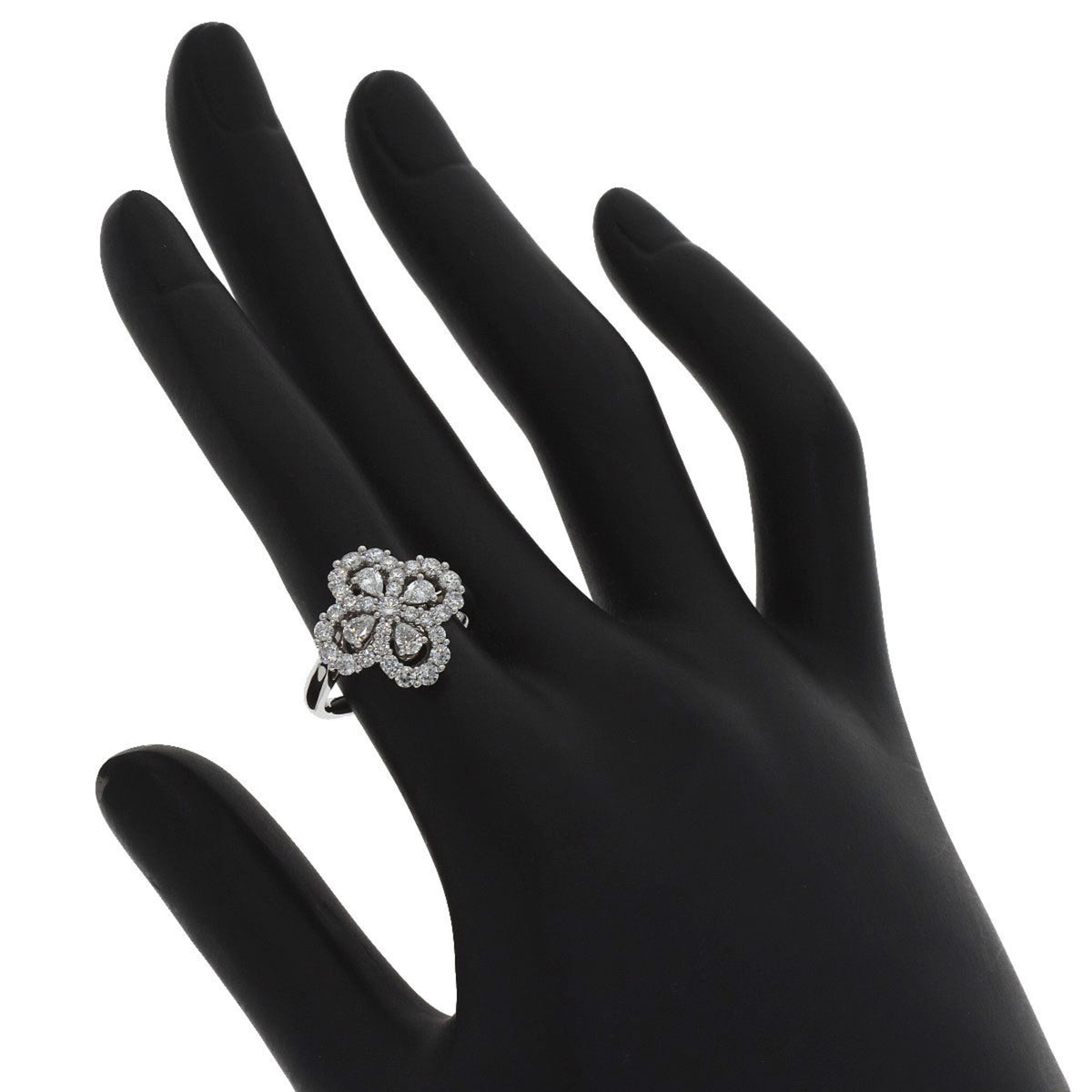 Harry Winston Platinum 950 Band Ring (Pre-Owned)