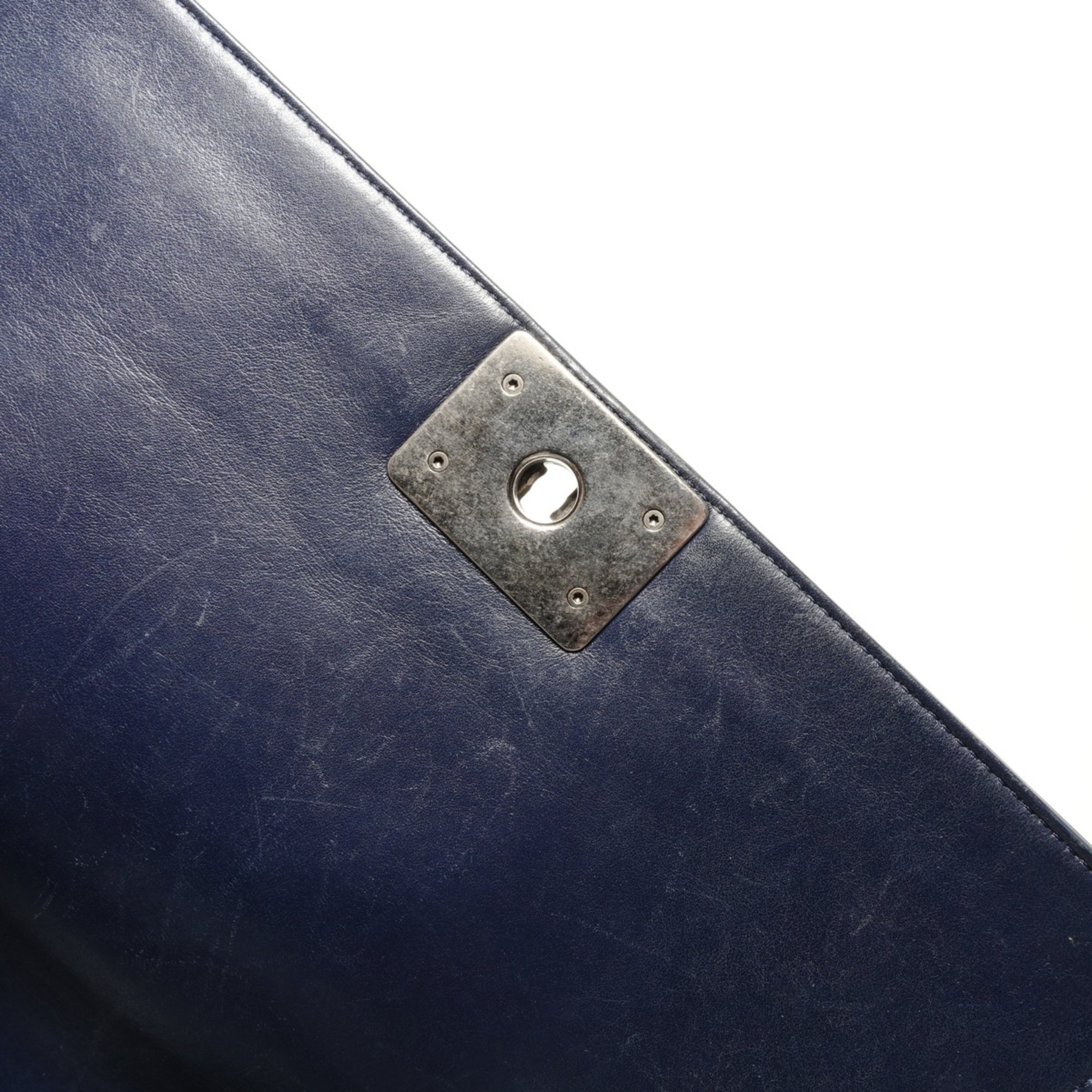 Chanel Boy Chanel Navy Leather Shoulder Bag (Pre-Owned)