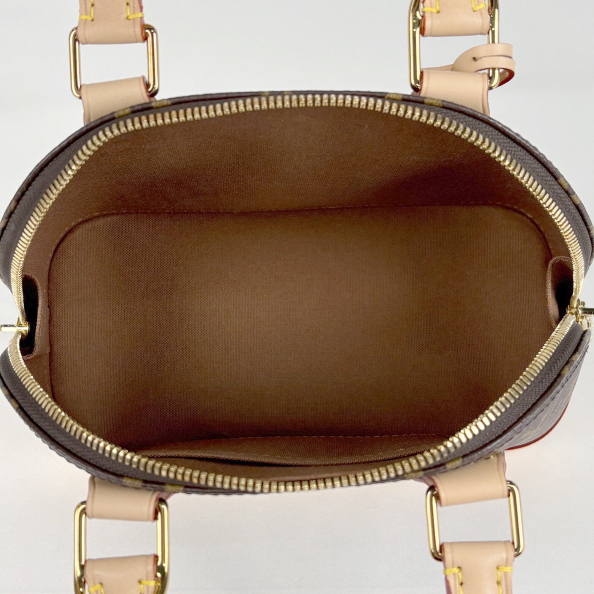 Louis Vuitton Brown Monogram Handbag Shoulder Bag (Pre-Owned)