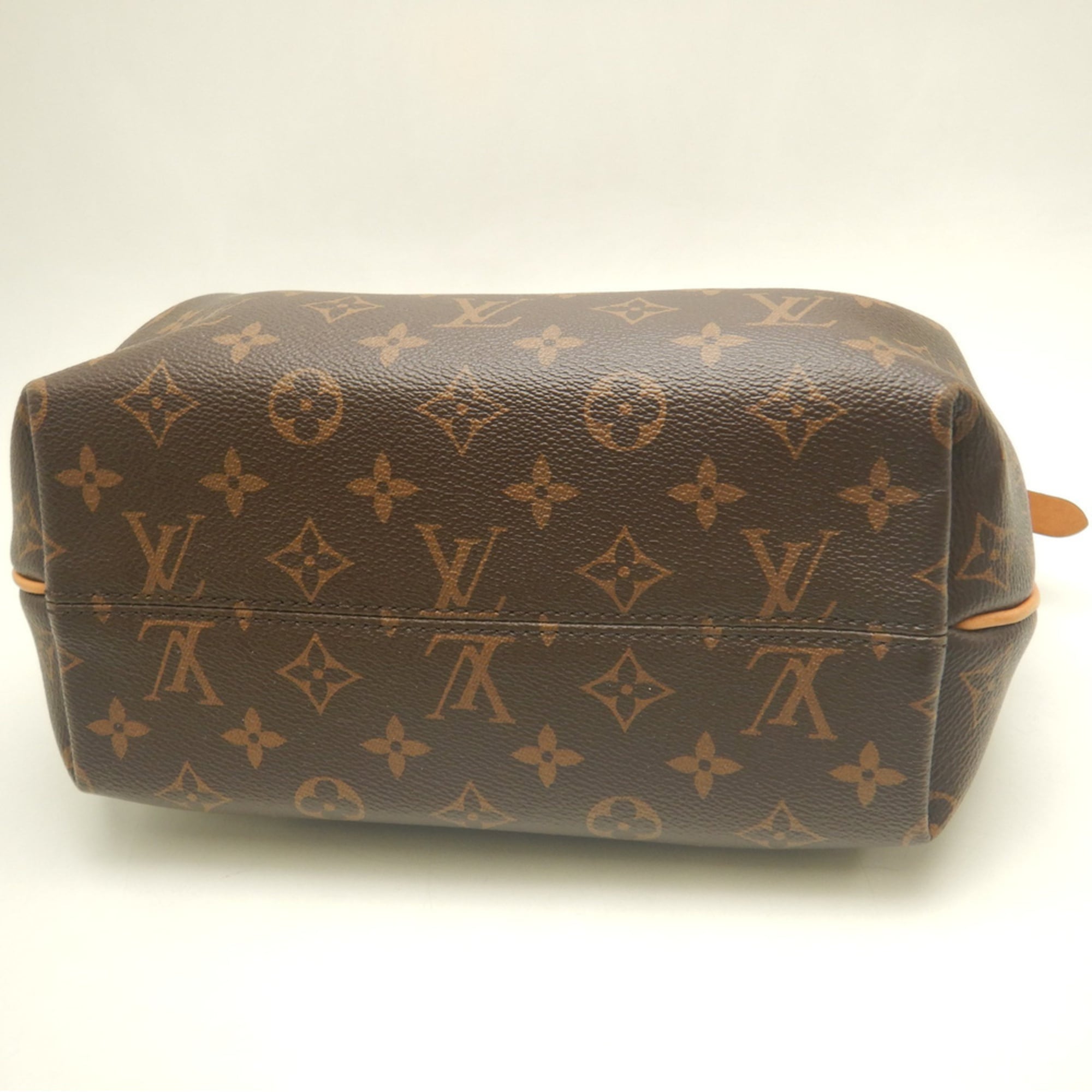 Louis Vuitton Brown Monogram Monogram Canvas Handbag (Pre-Owned)