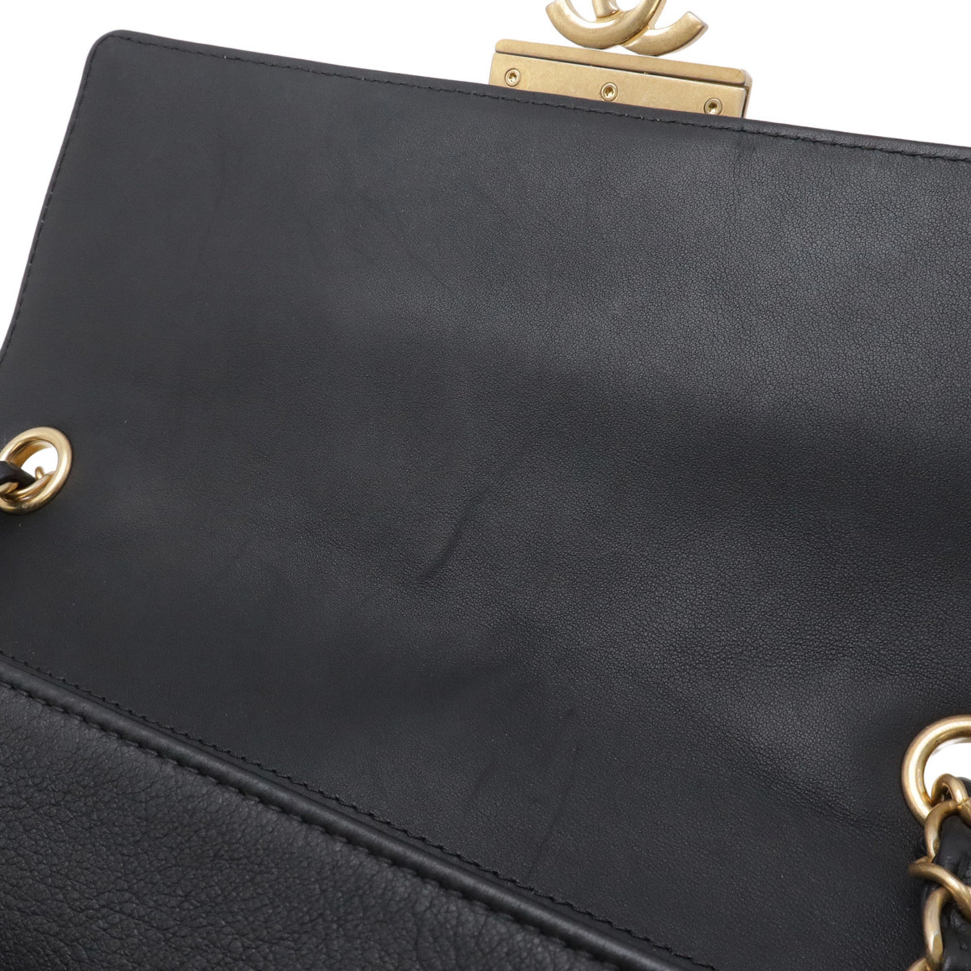 Chanel Matelasse Black Leather Handbag Shoulder Bag (Pre-Owned)