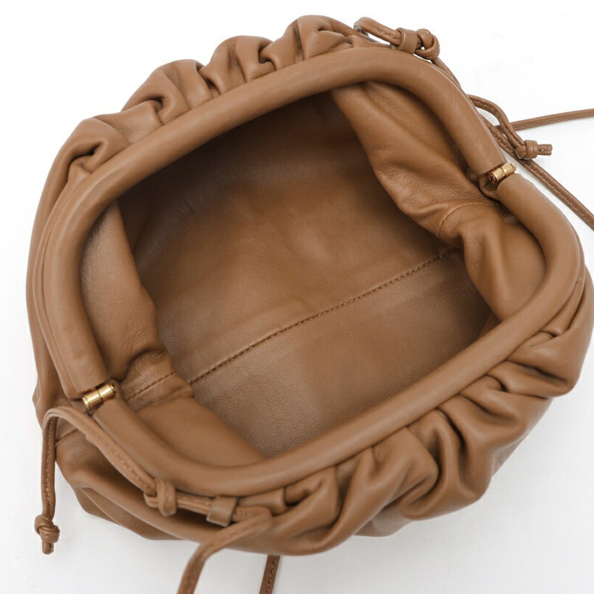 Bottega Veneta Camel Leather Pouch (Pre-Owned)