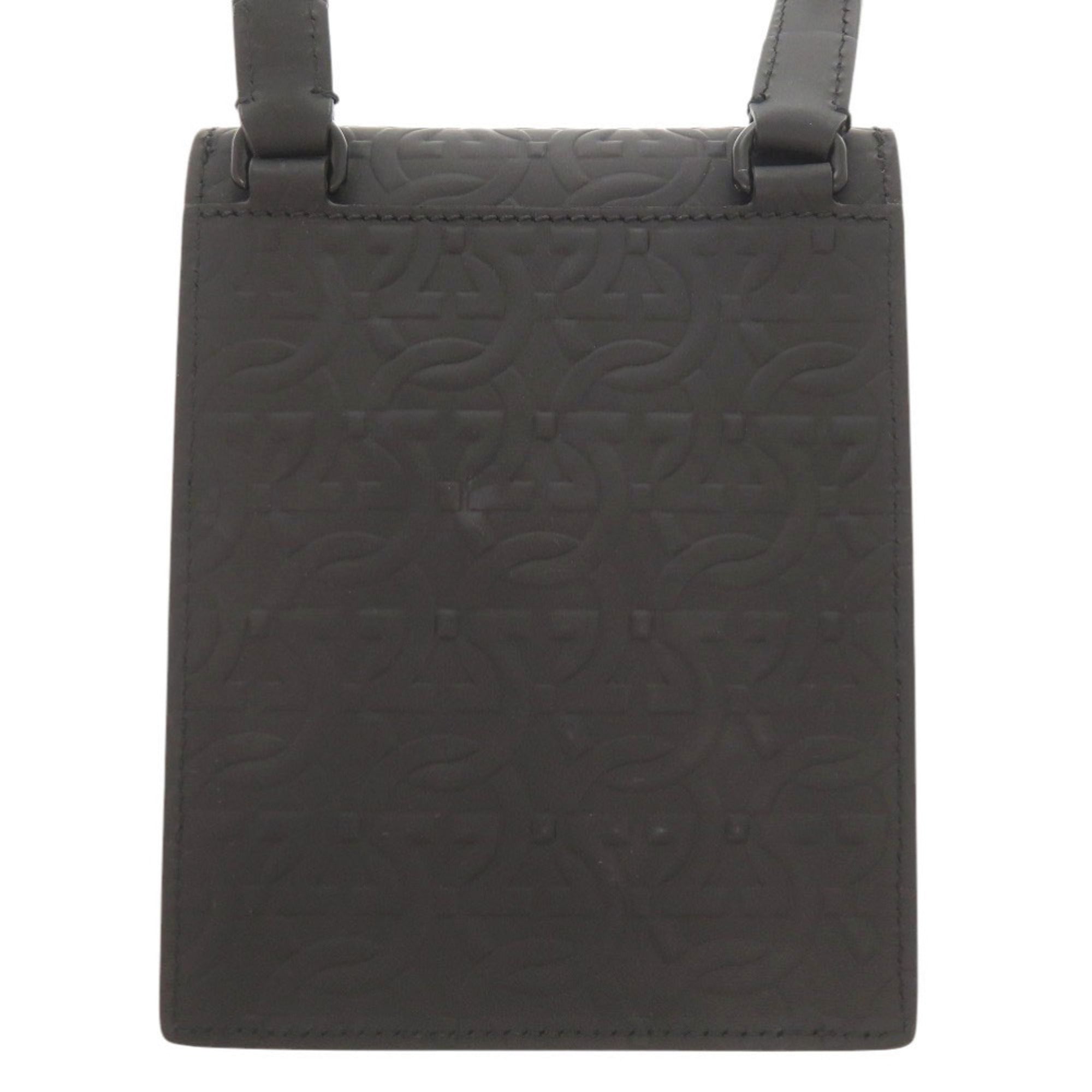 Salvatore Ferragamo Black Leather Shoulder Bag (Pre-Owned)