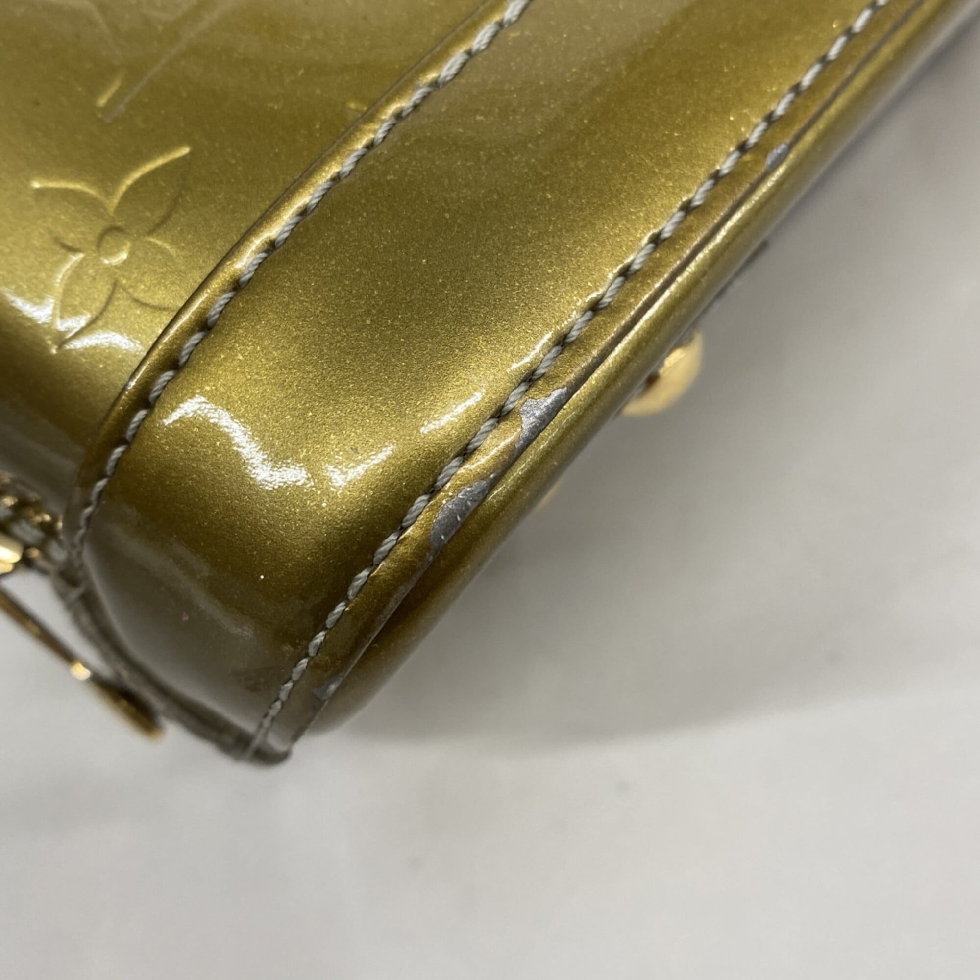Louis Vuitton Givre Handbag (Pre-Owned)