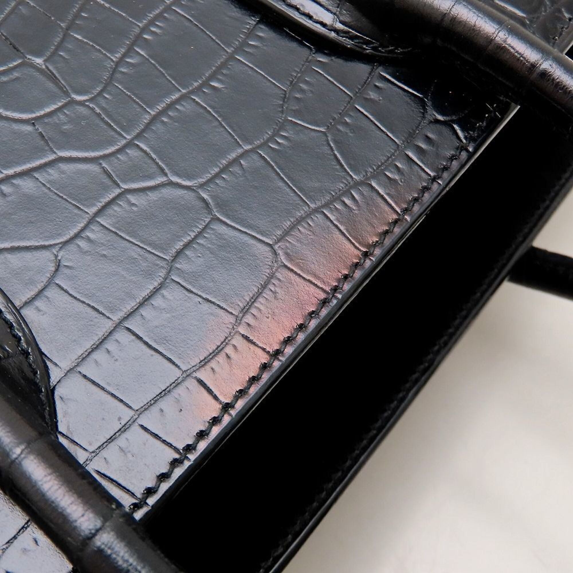 Yves Saint Laurent Black Leather Handbag (Pre-Owned)