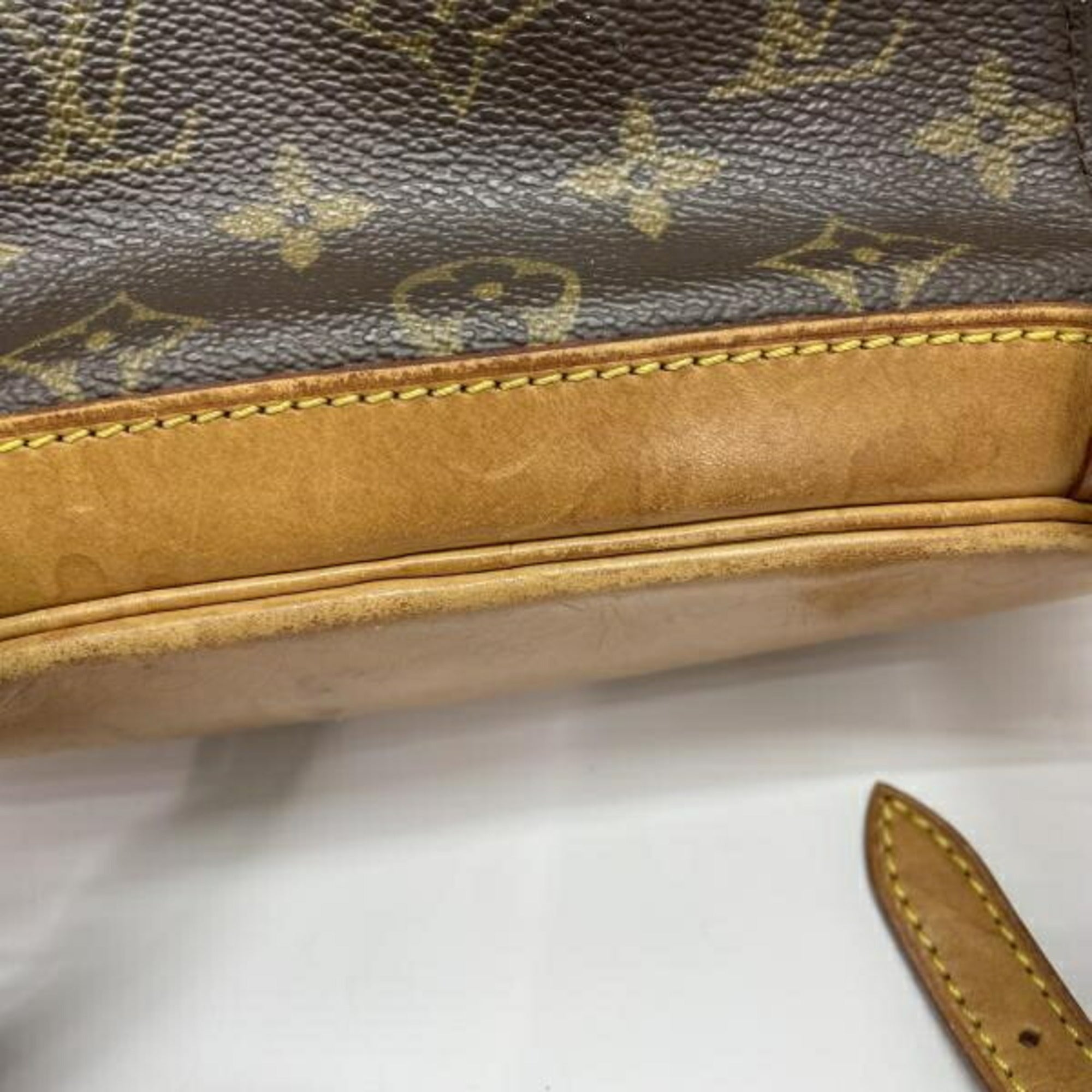 Louis Vuitton Brown Backpack (Pre-Owned)