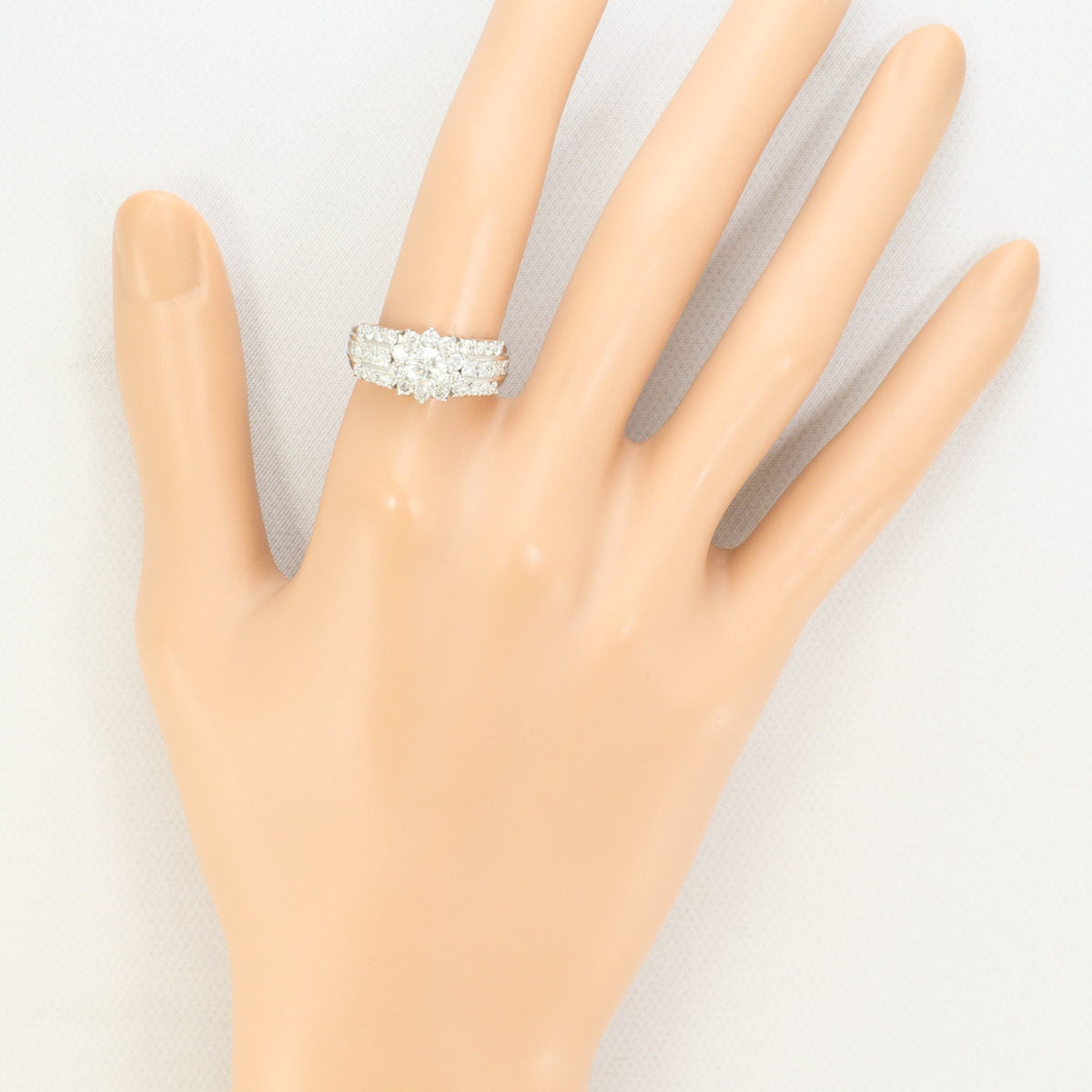Unbranded Platinum Platinum 900 Band Ring (Pre-Owned)