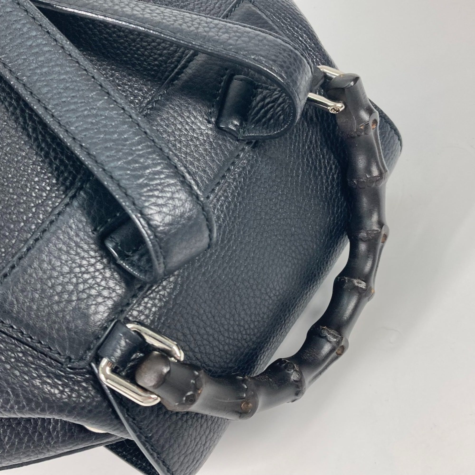 Gucci Black Leather Backpack (Pre-Owned)