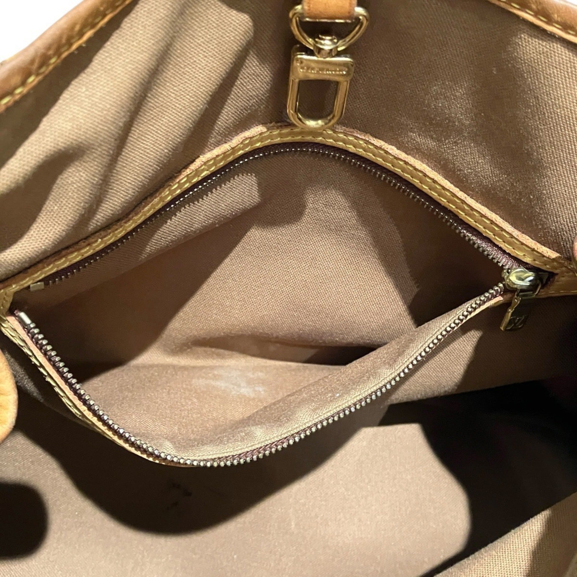 Louis Vuitton Brown Tote Bag (Pre-Owned)