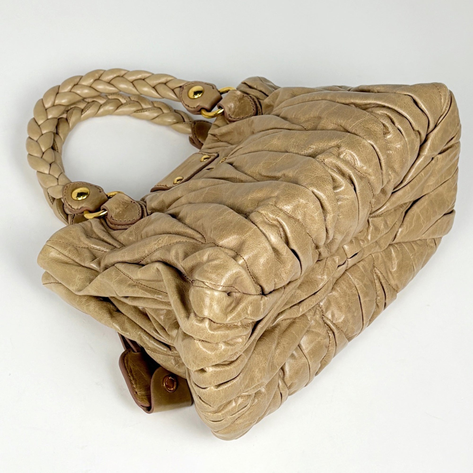 Miu Miu Beige Handbag Shoulder Bag (Pre-Owned)