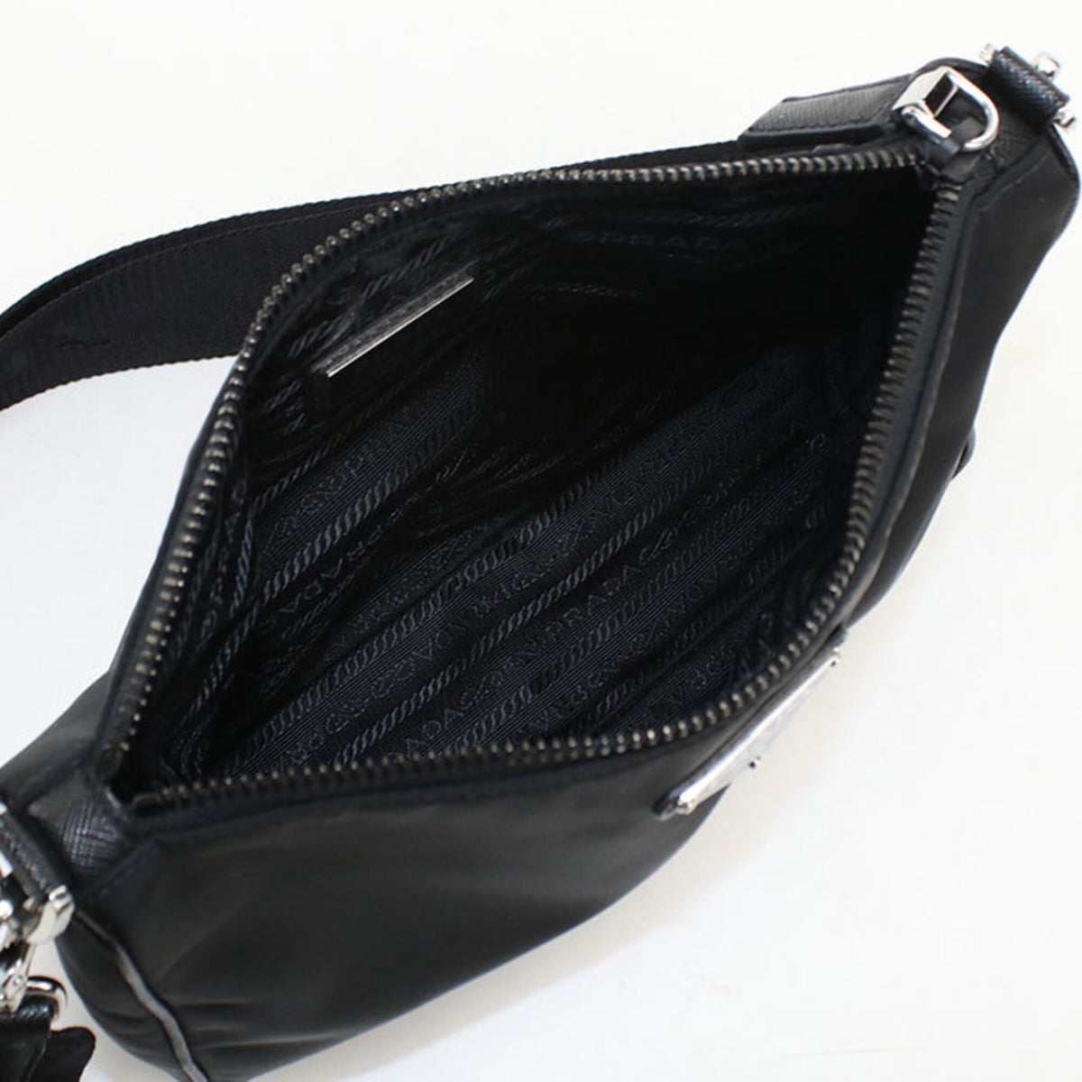 Prada Black Nylon Shoulder Bag (Pre-Owned)
