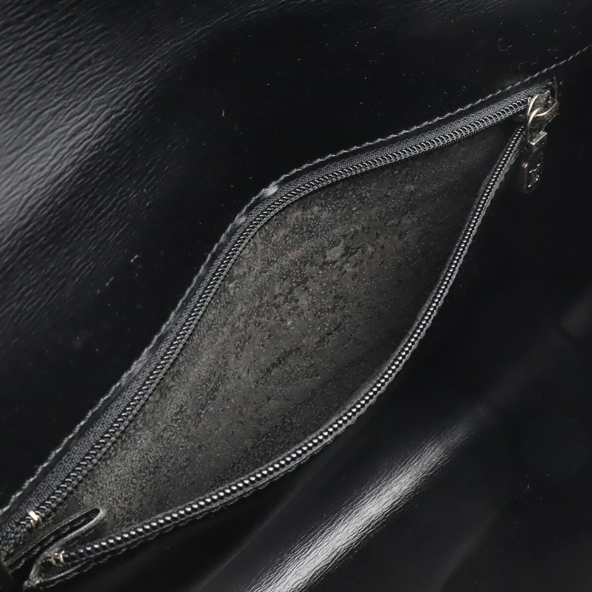 Louis Vuitton Epi Black Noir Epi Leather Clutch Bag Shoulder Bag (Pre-Owned)
