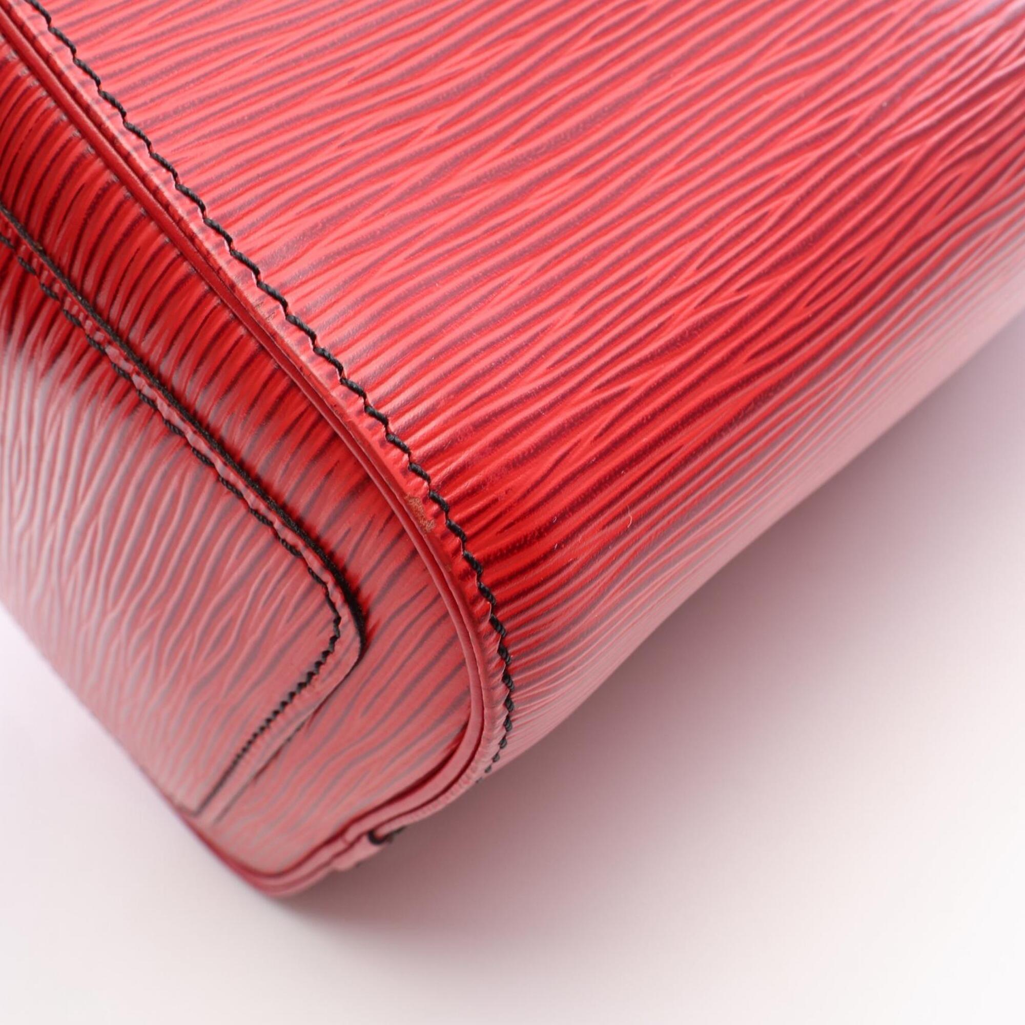 Louis Vuitton Castilian Red Red Color Leather Handbag (Pre-Owned)