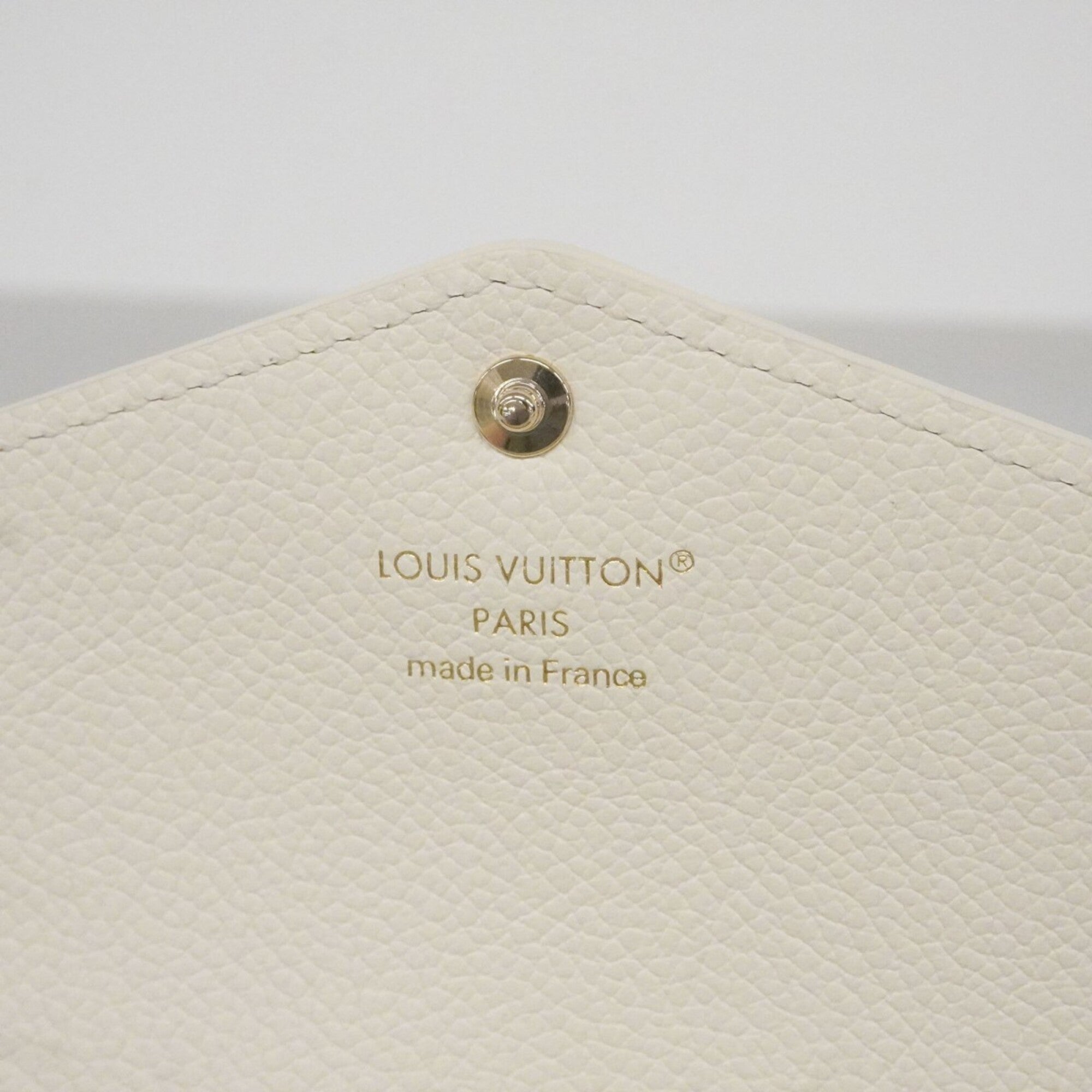 Louis Vuitton Green Long Wallet (Bi-Fold) (Pre-Owned)