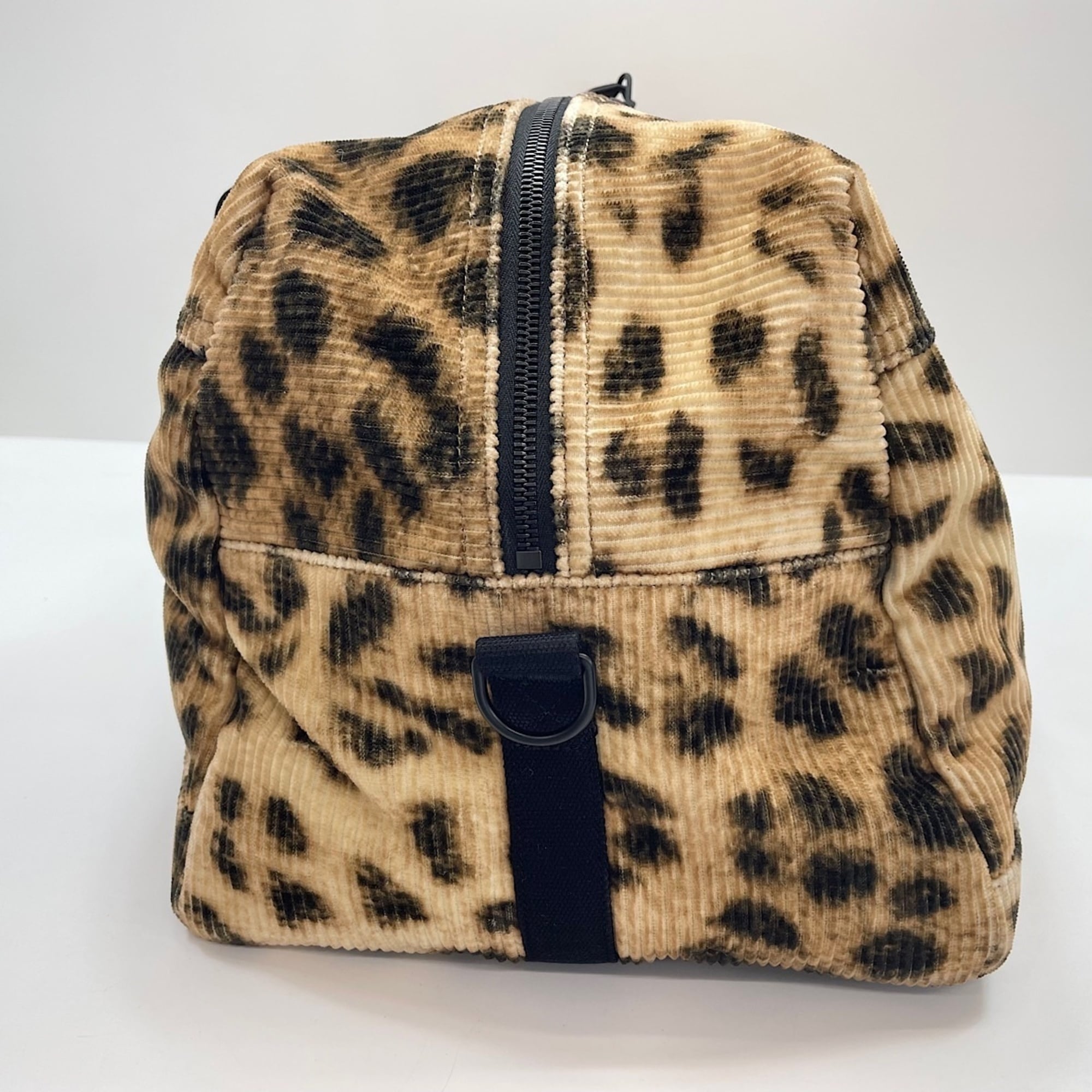 Yves Saint Laurent Beige Messenger Bag Shoulder Bag (Pre-Owned)
