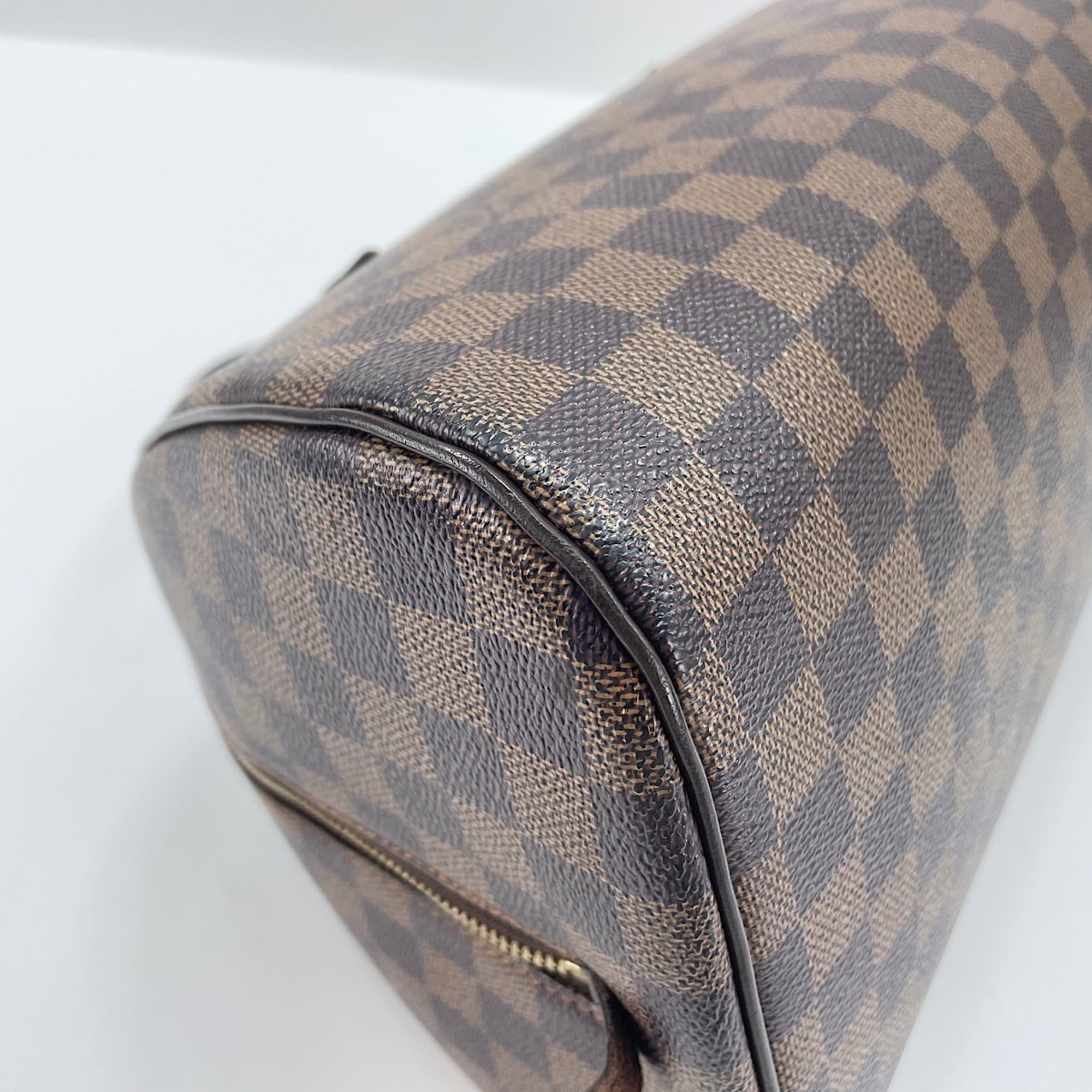Louis Vuitton Brown Handbag (Pre-Owned)