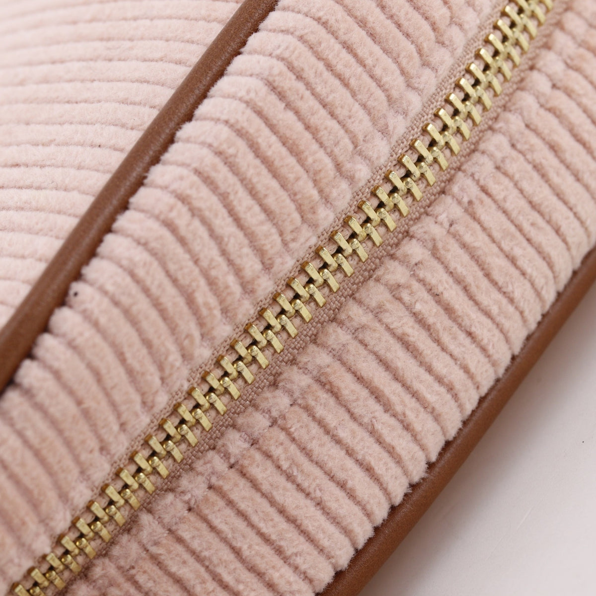 Chloé Pink Cord Shoulder Bag (Pre-Owned)