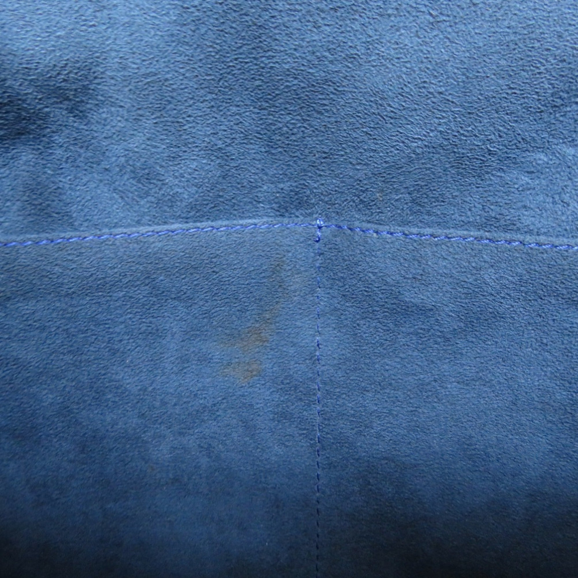 Louis Vuitton Epi Blue Toledo Blue Epi Leather Shoulder Bag (Pre-Owned)