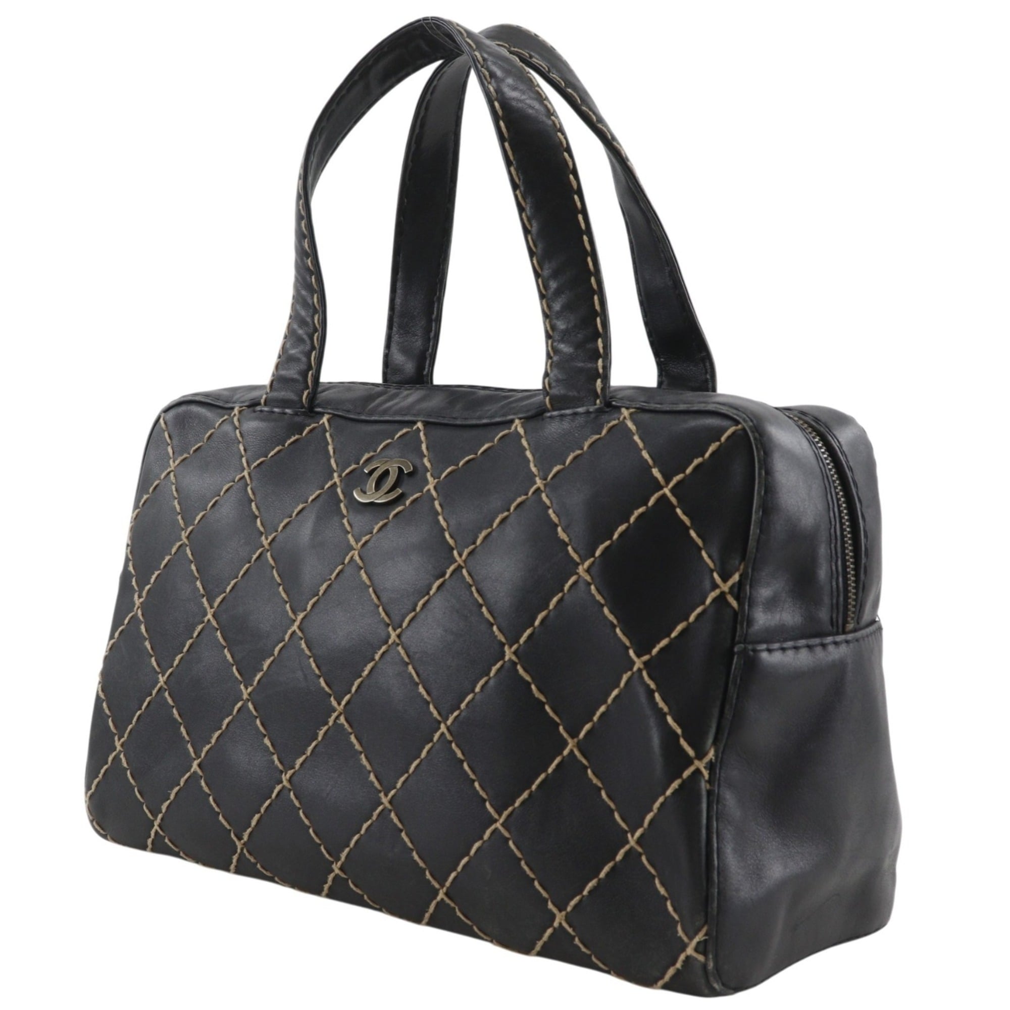 Chanel Wild Stitch Black Leather Handbag (Pre-Owned)