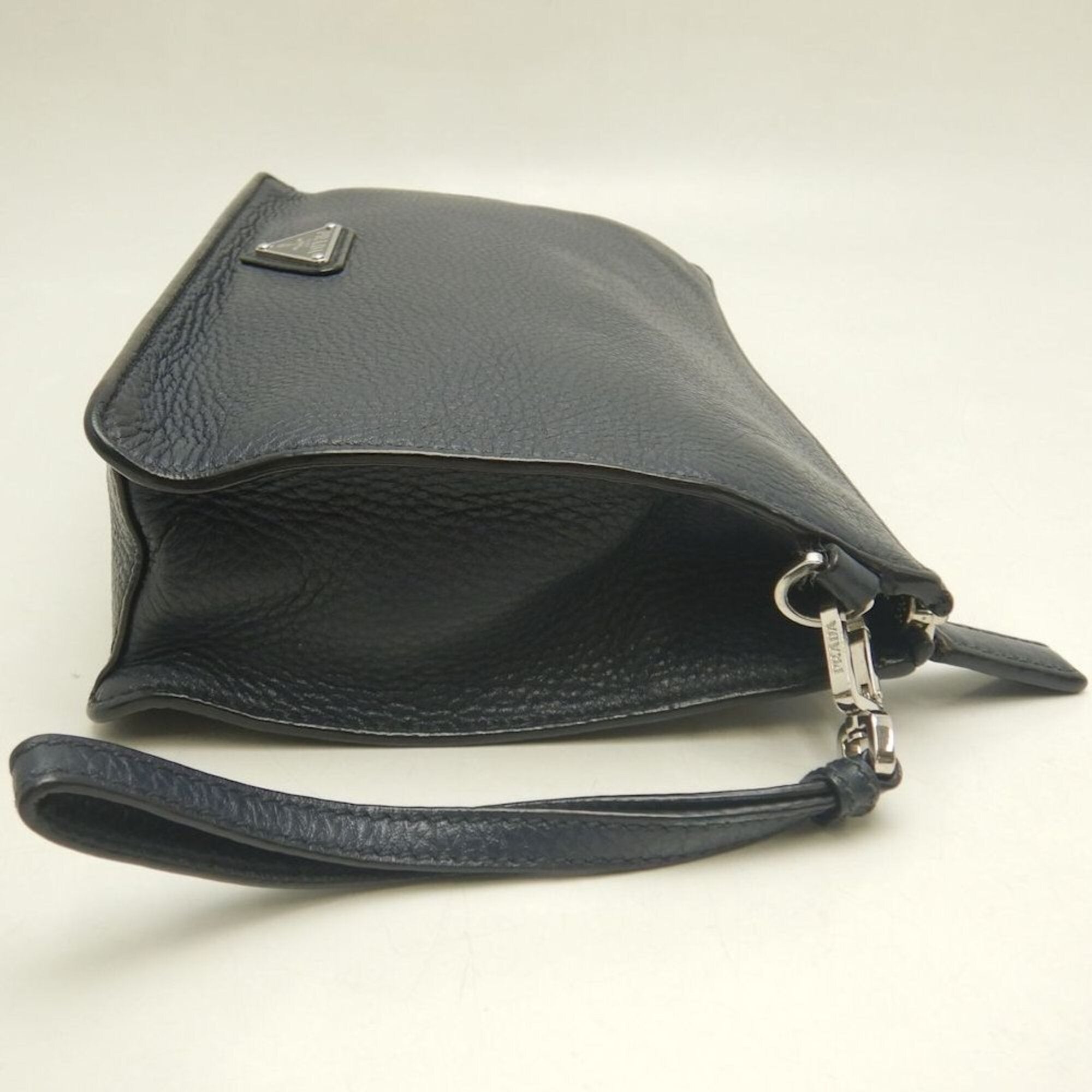 Prada Silver Leather Clutch Bag (Pre-Owned)