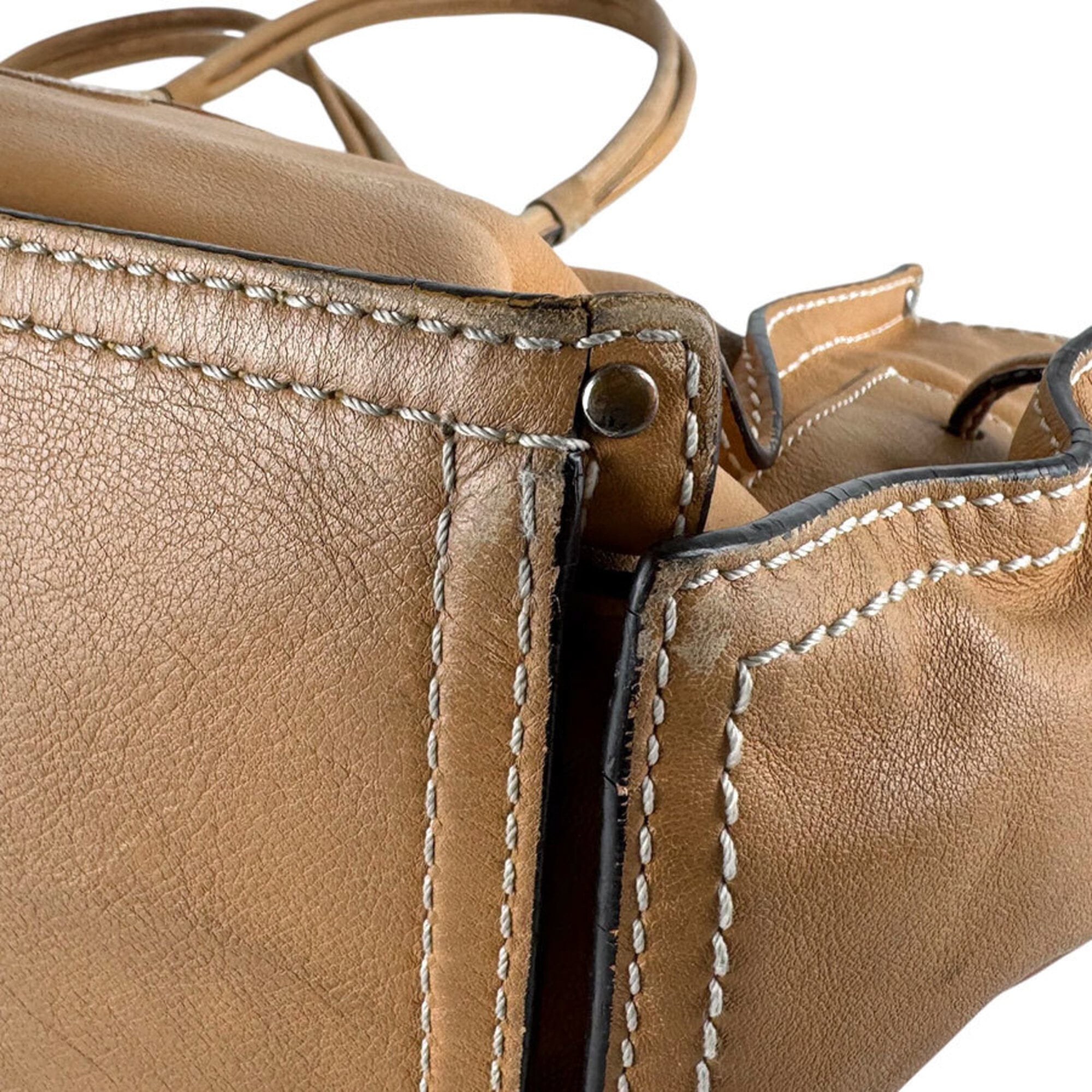 Loewe Light Brown Leather Shoulder Bag (Pre-Owned)