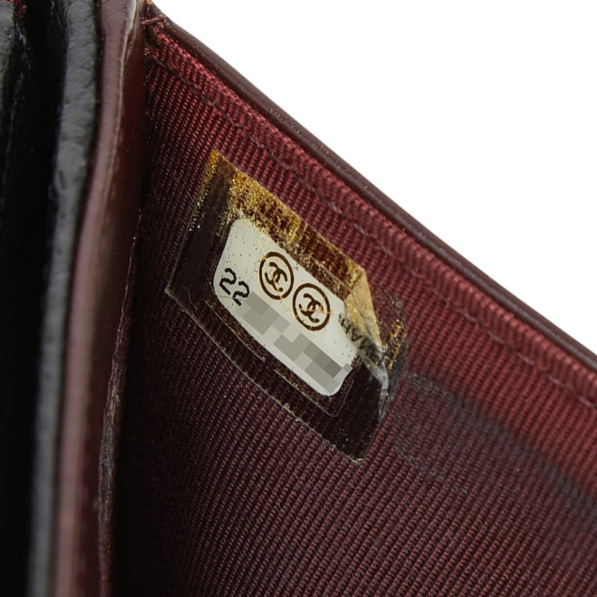 Chanel Black Grained Calfskin Wallet (Bi-Fold) (Pre-Owned)
