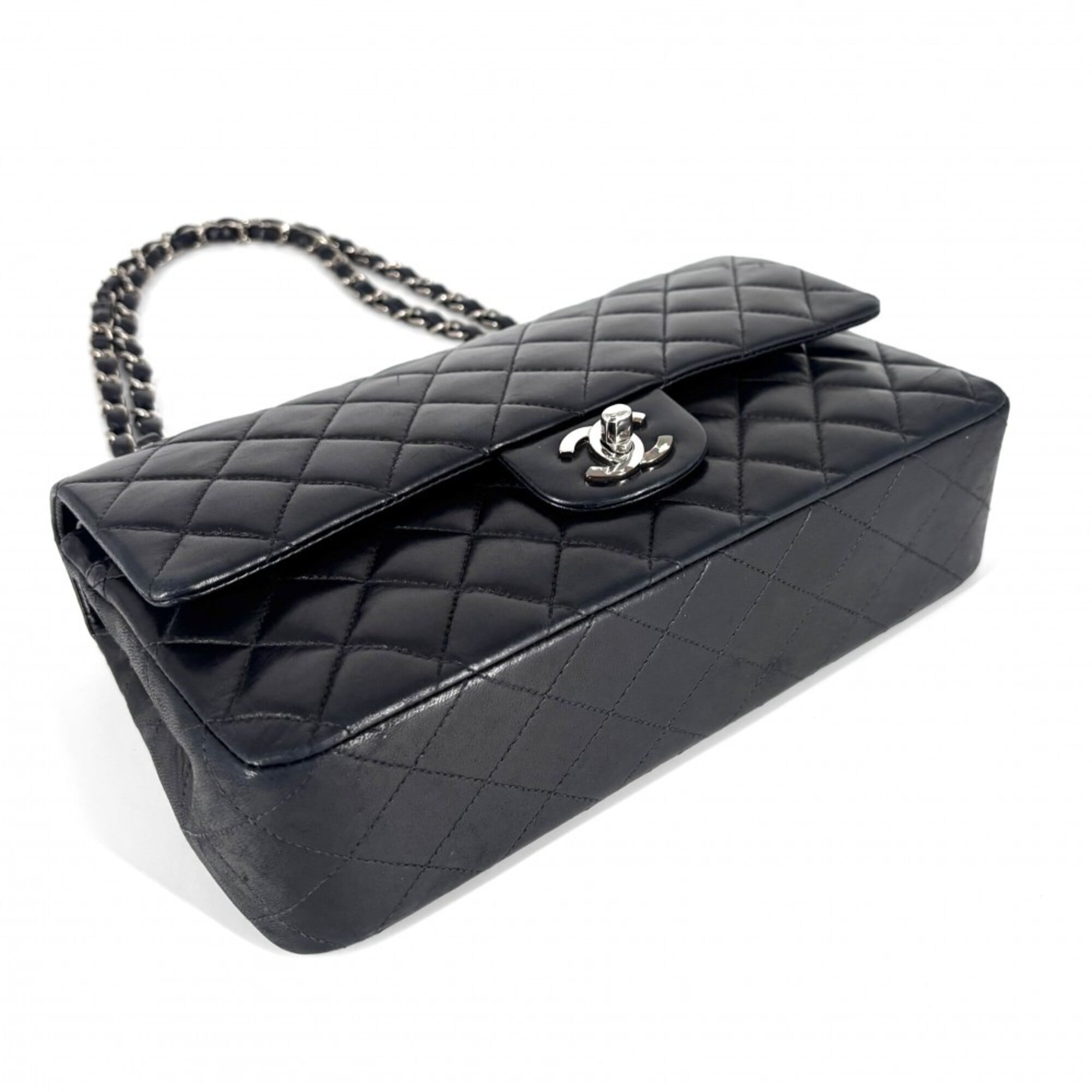 Chanel Navy Leather Shoulder Bag (Pre-Owned)