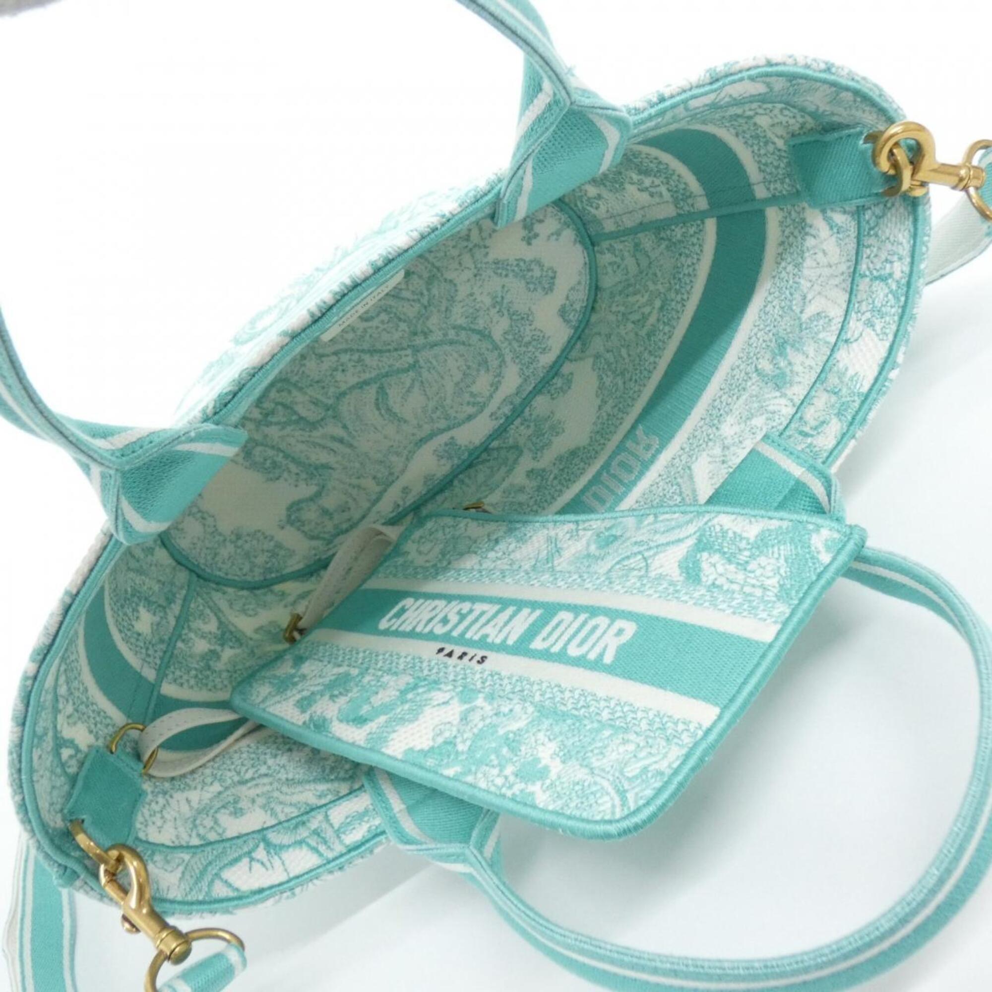 Christian Dior Green Canvas Handbag (Pre-Owned)