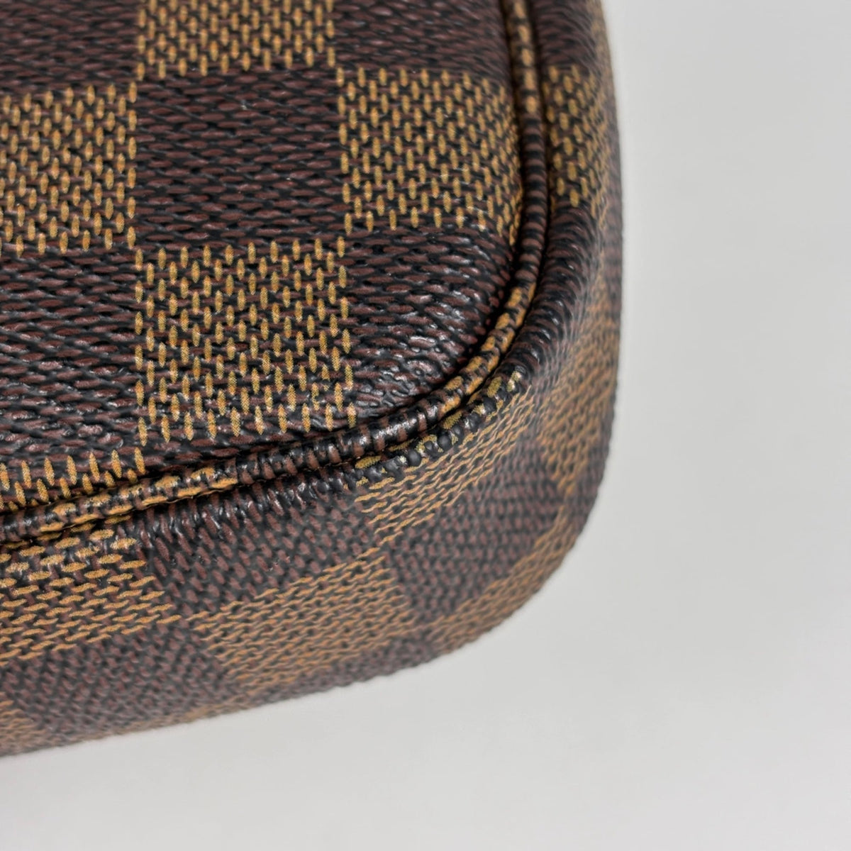 Louis Vuitton Brown Pochette Pouch (Pre-Owned)