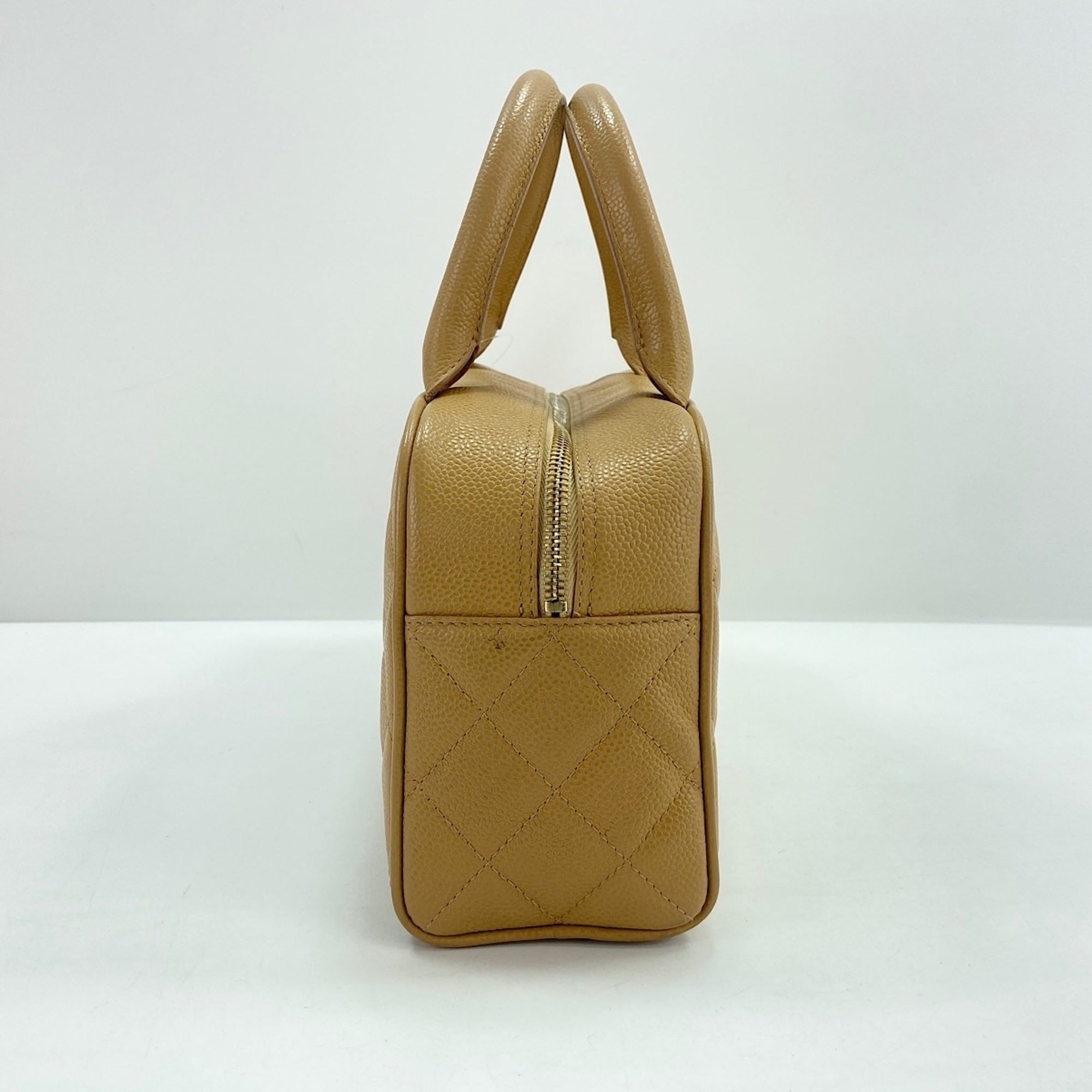 Chanel Beige Handbag (Pre-Owned)